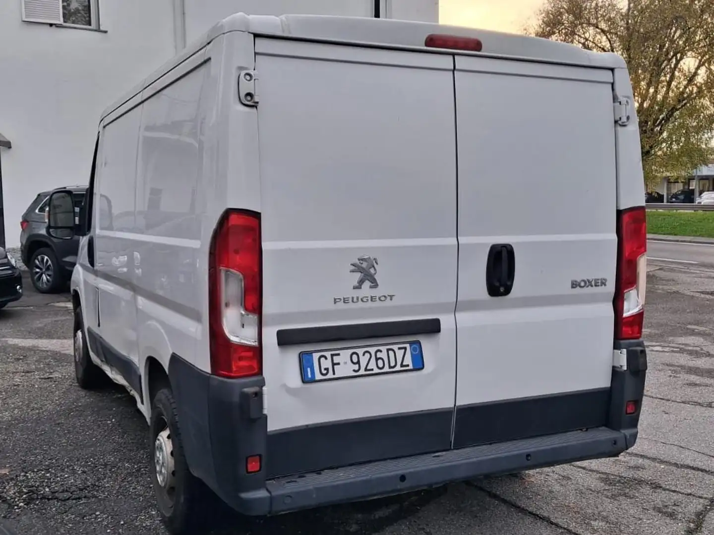 Peugeot Boxer L1 H1 BlueHDI 140 S&S IVA ESCLUSA Weiß - 2