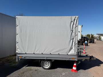 PL276 150 1500 1  Hochlader Plane / LED