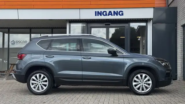 Seat Ateca view 3