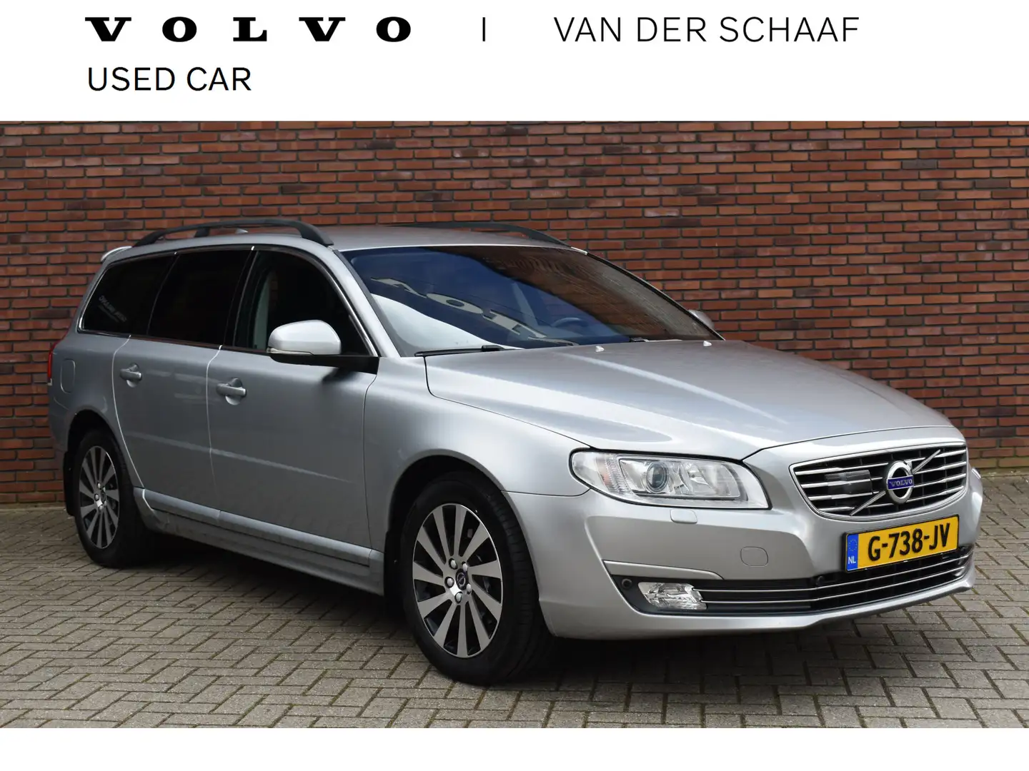 Volvo V70 T4 190PK Automaat Classic Edition | Adaptive Cruis Grijs - 1