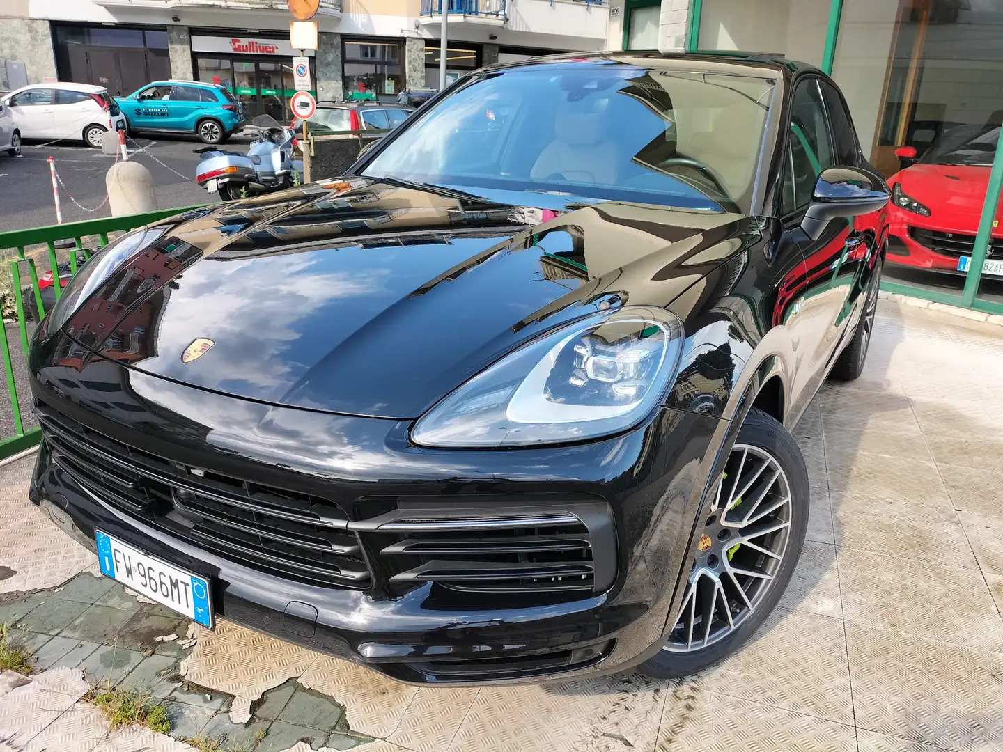 Porsche Cayenne Cayenne 3.0 e-hybrid tiptronic IVA ESPOSTA Schwarz - 1
