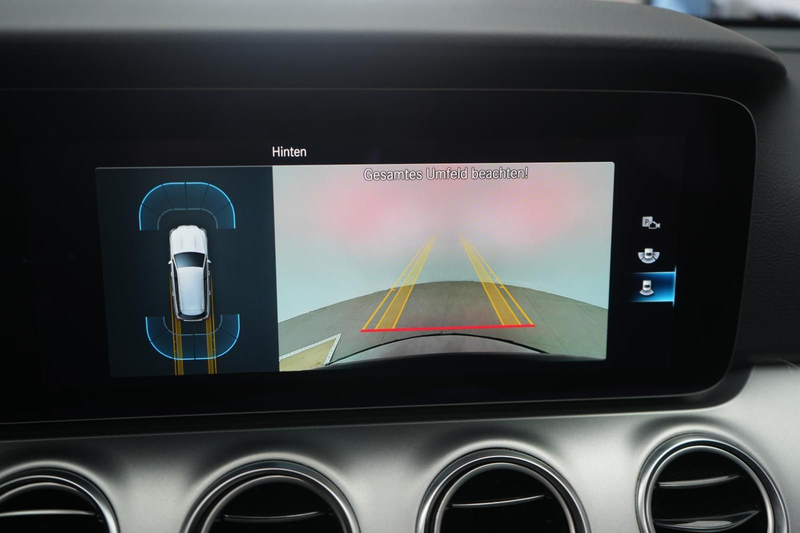 Mercedes-Benz E 300 e T 9G-Tronic Navi/Temp/Kamera/Pano/ — photo 15