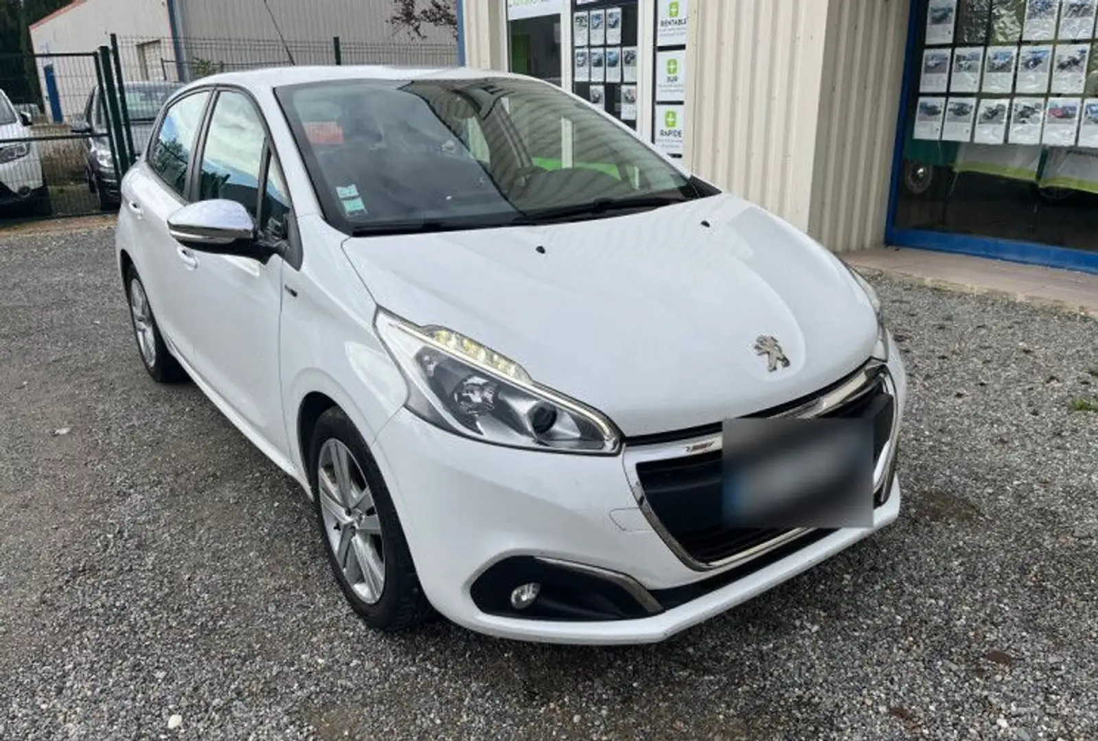 Peugeot 208 1.6 BlueHDi 100 STYLE Blanc - 1