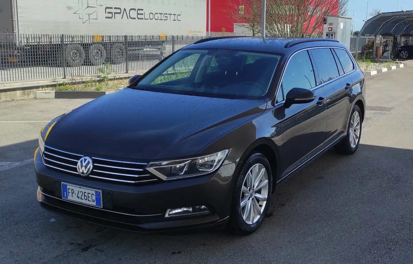 Volkswagen Passat Variant 2.0 tdi Business (businessline) 150cv Marrone - 1