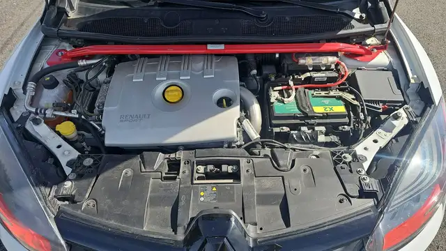 Renault Megane view 15