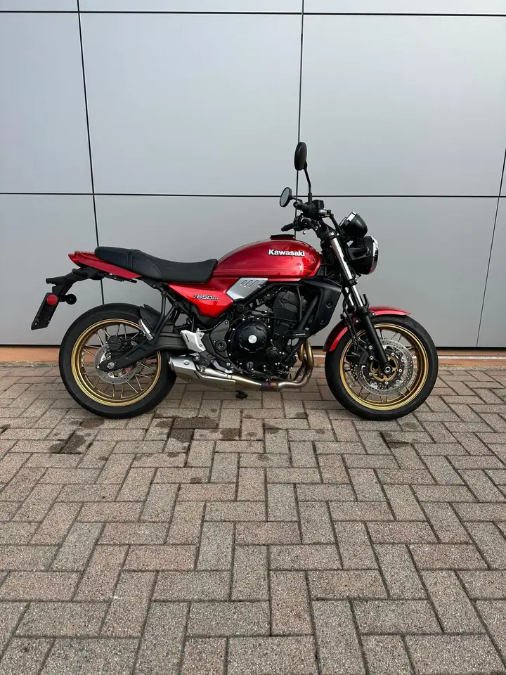 Kawasaki Z 650 RS
