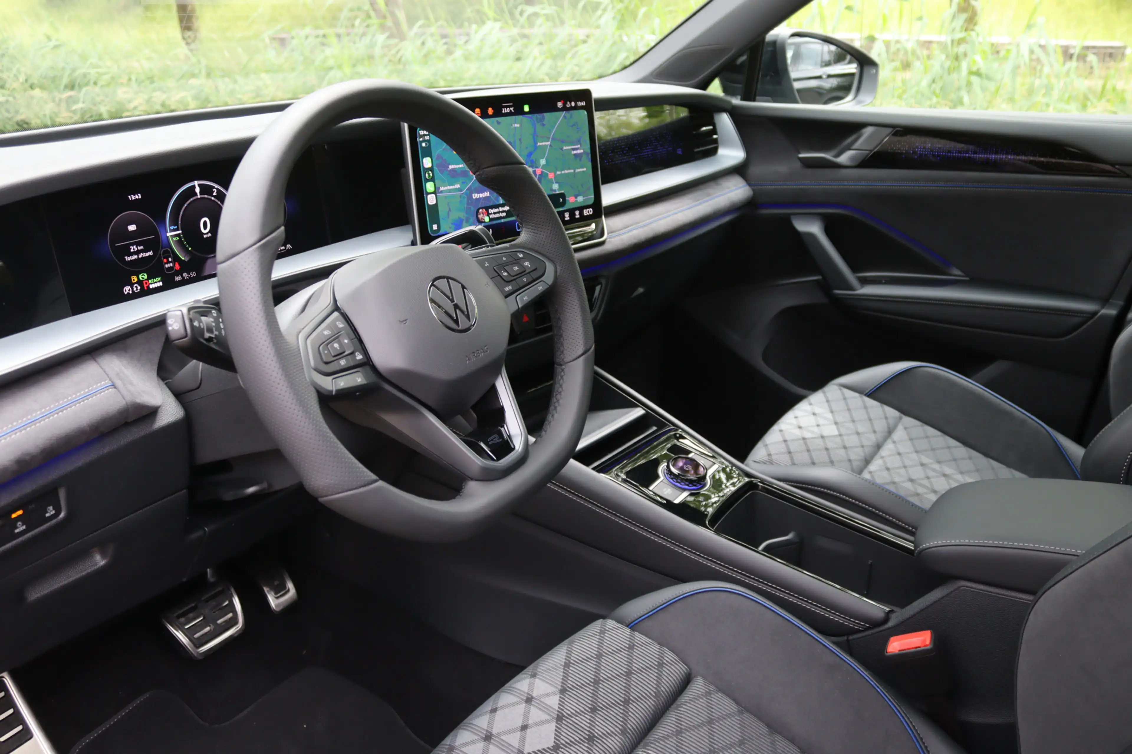 Volkswagen Tayron 1.5 eHybrid 272PK R-Line Black Style IQ.Light/HUD/ — photo 11