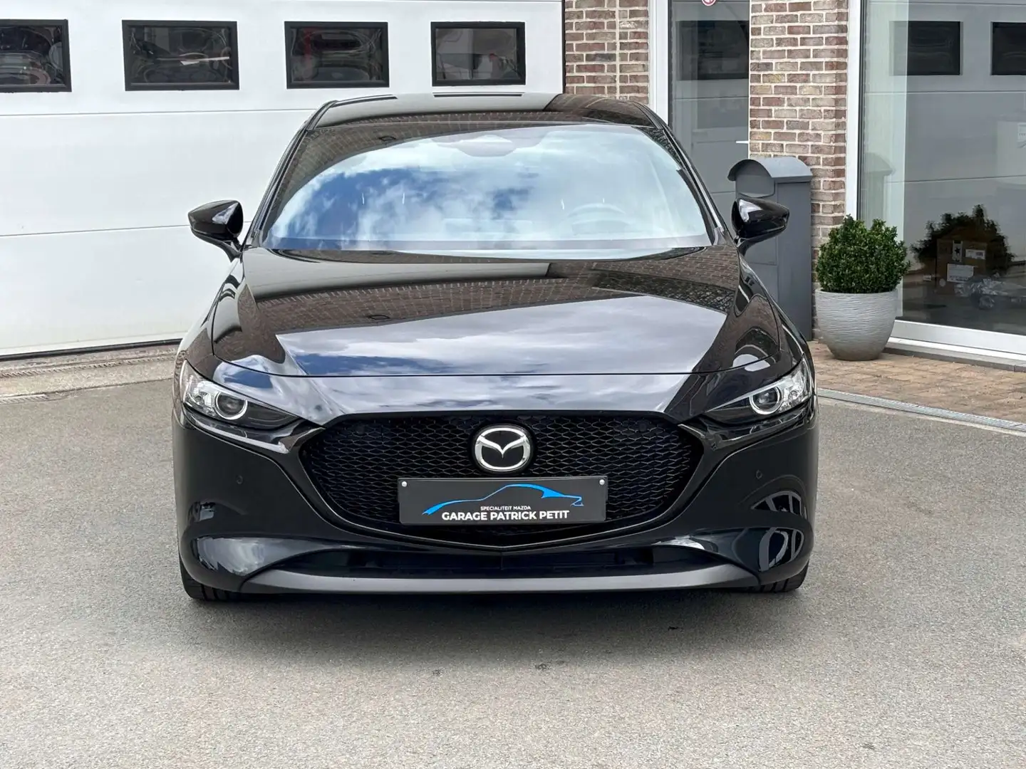 Mazda 3 2.0 M-HYBRID Nagisa / 14000km / Fabriekswaarborg Noir - 2