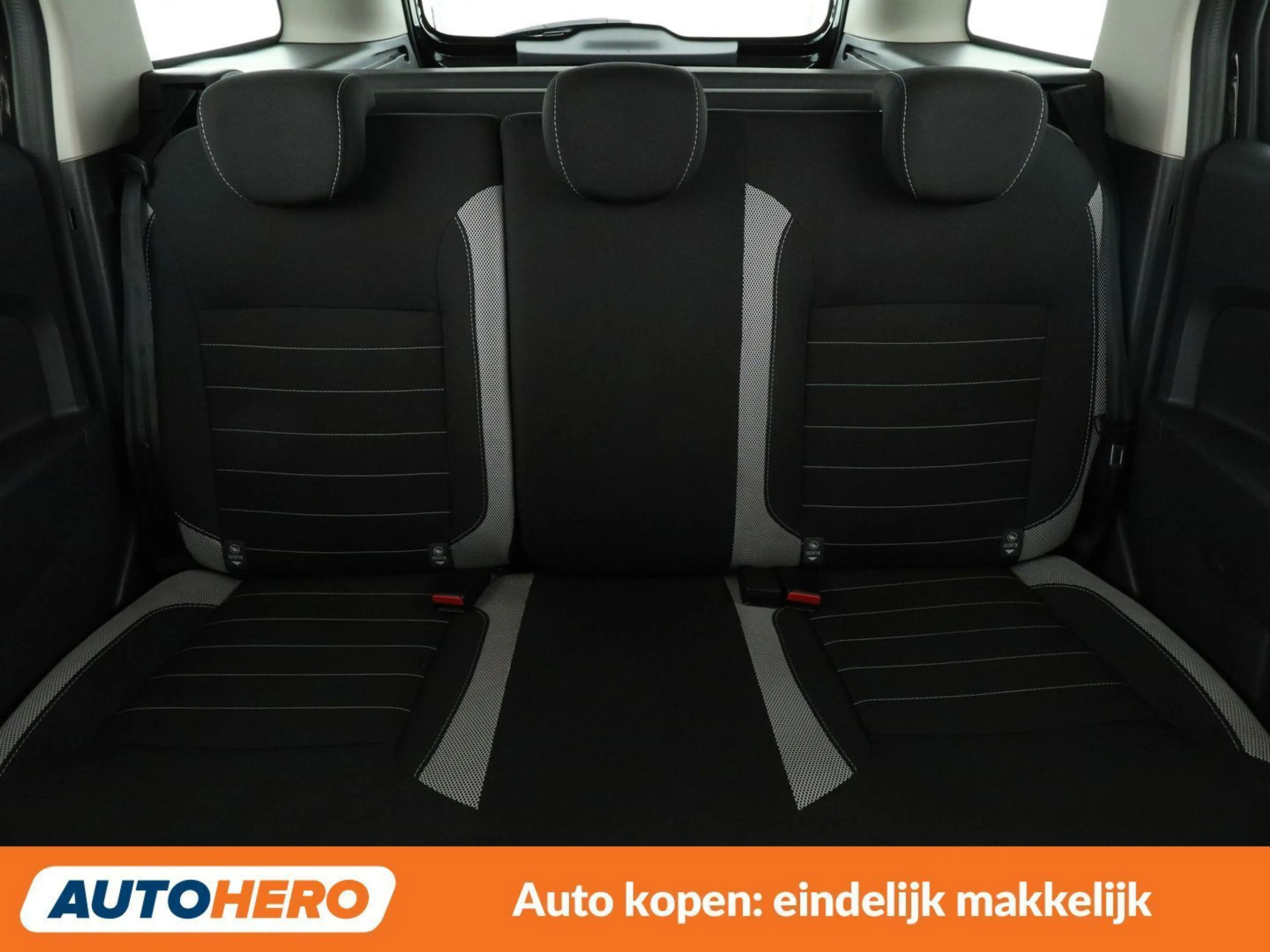 Dacia Logan 0.9 TCe Stepway — photo 15