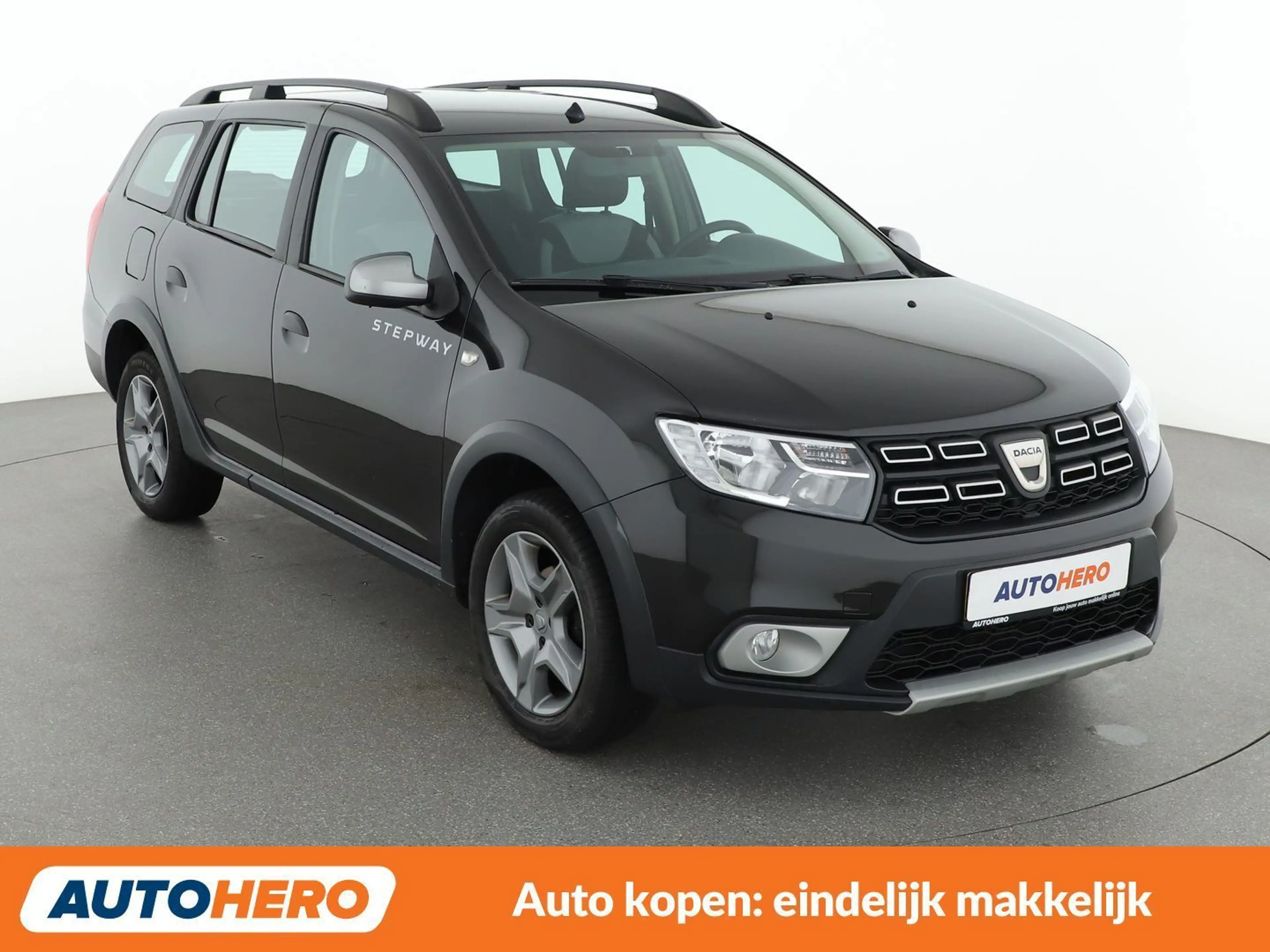 Dacia Logan 0.9 TCe Stepway — photo 8