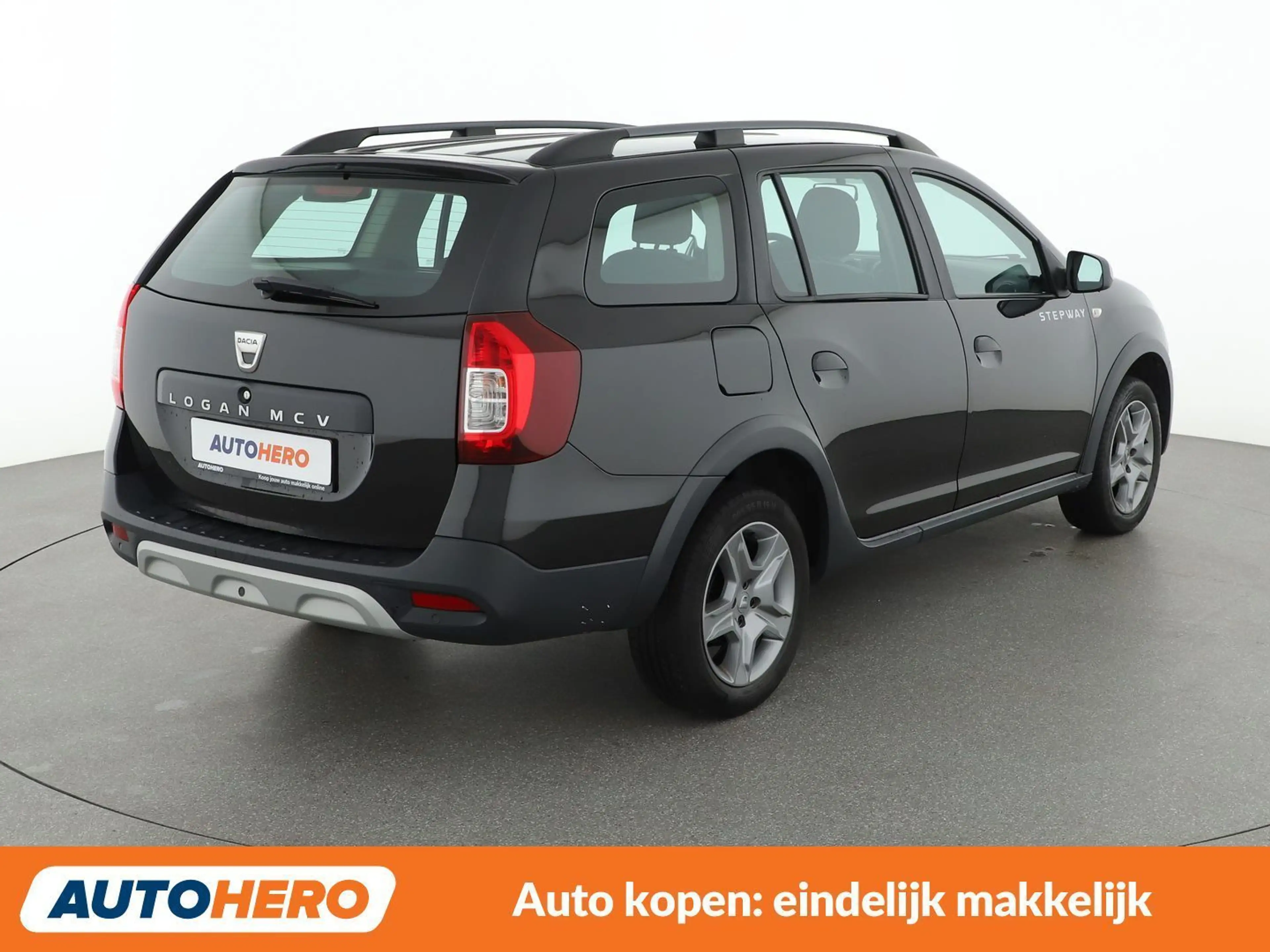 Dacia Logan 0.9 TCe Stepway — photo 6