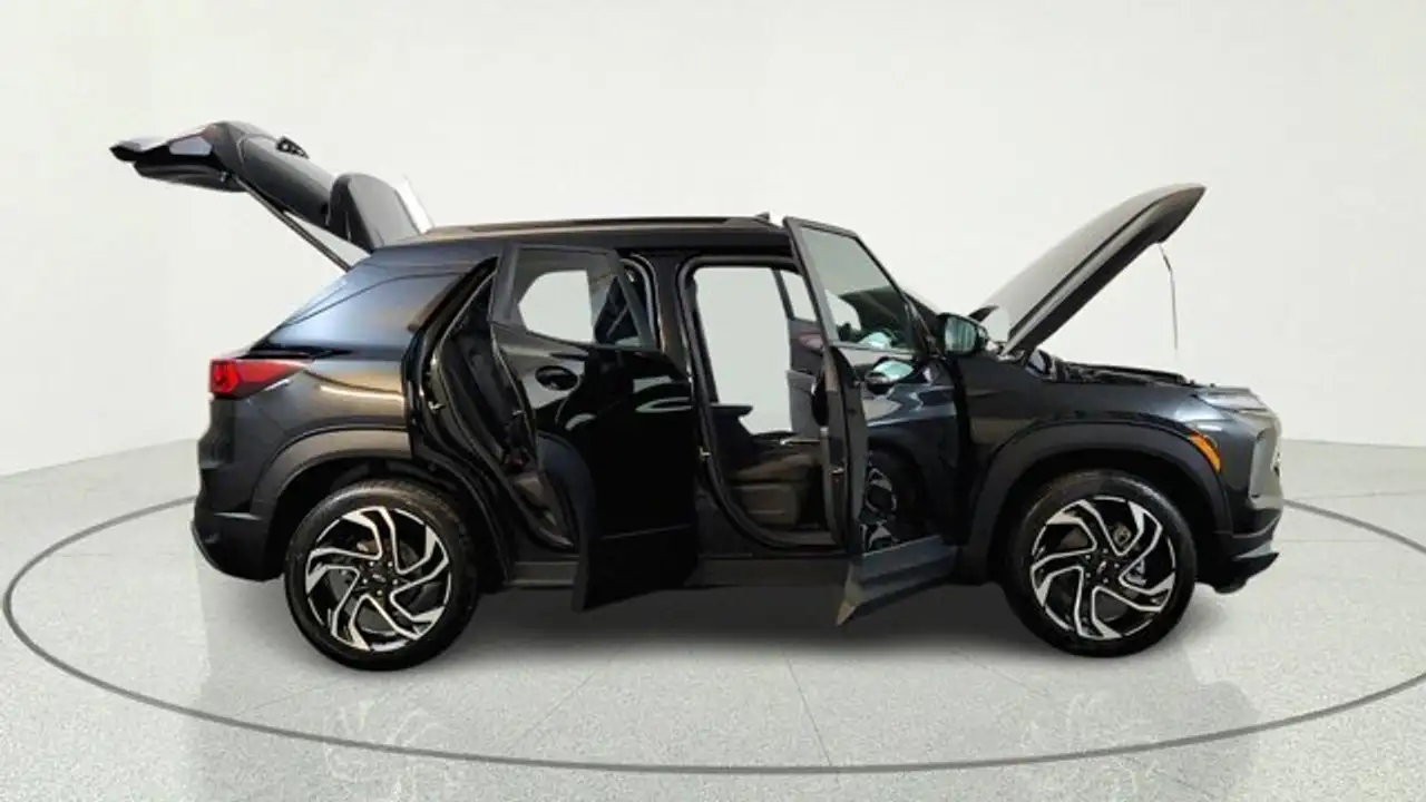 Chevrolet Trailblazer photo Chevrolet Trailblazer