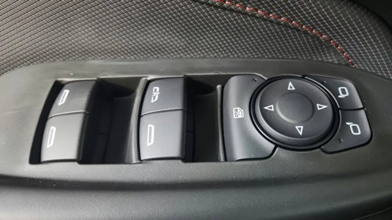 Chevrolet Trailblazer photo Chevrolet Trailblazer