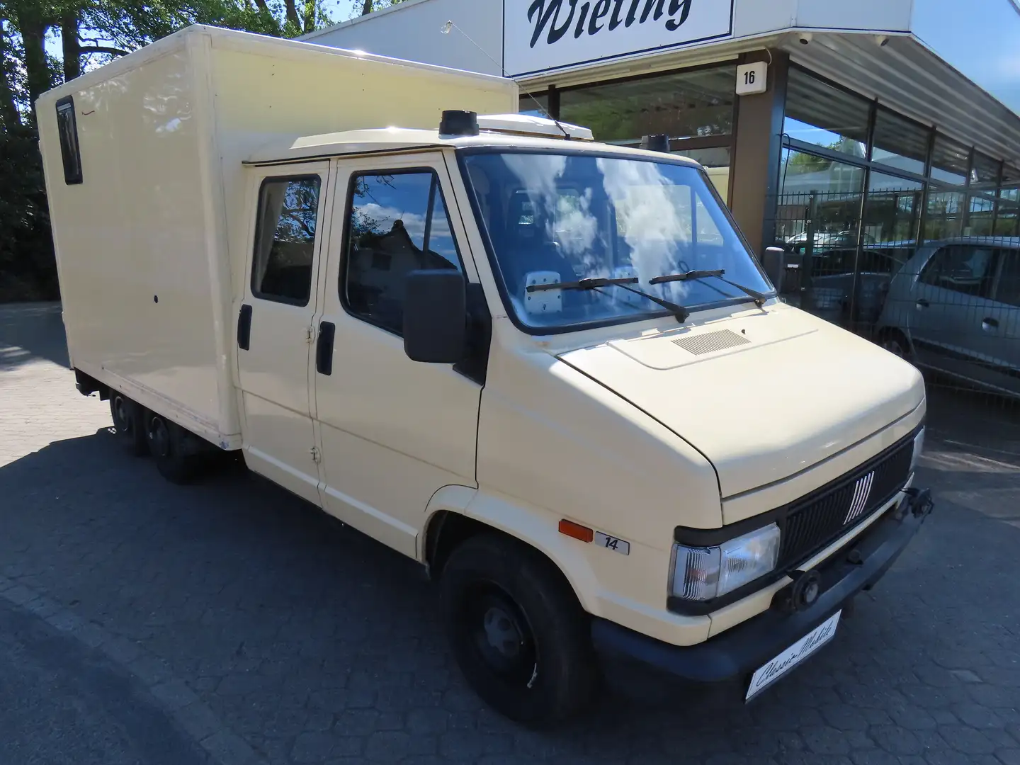 Fiat Ducato 2.5 D 3-Achser Katastrophenschutz Camper Koffer Bej - 1