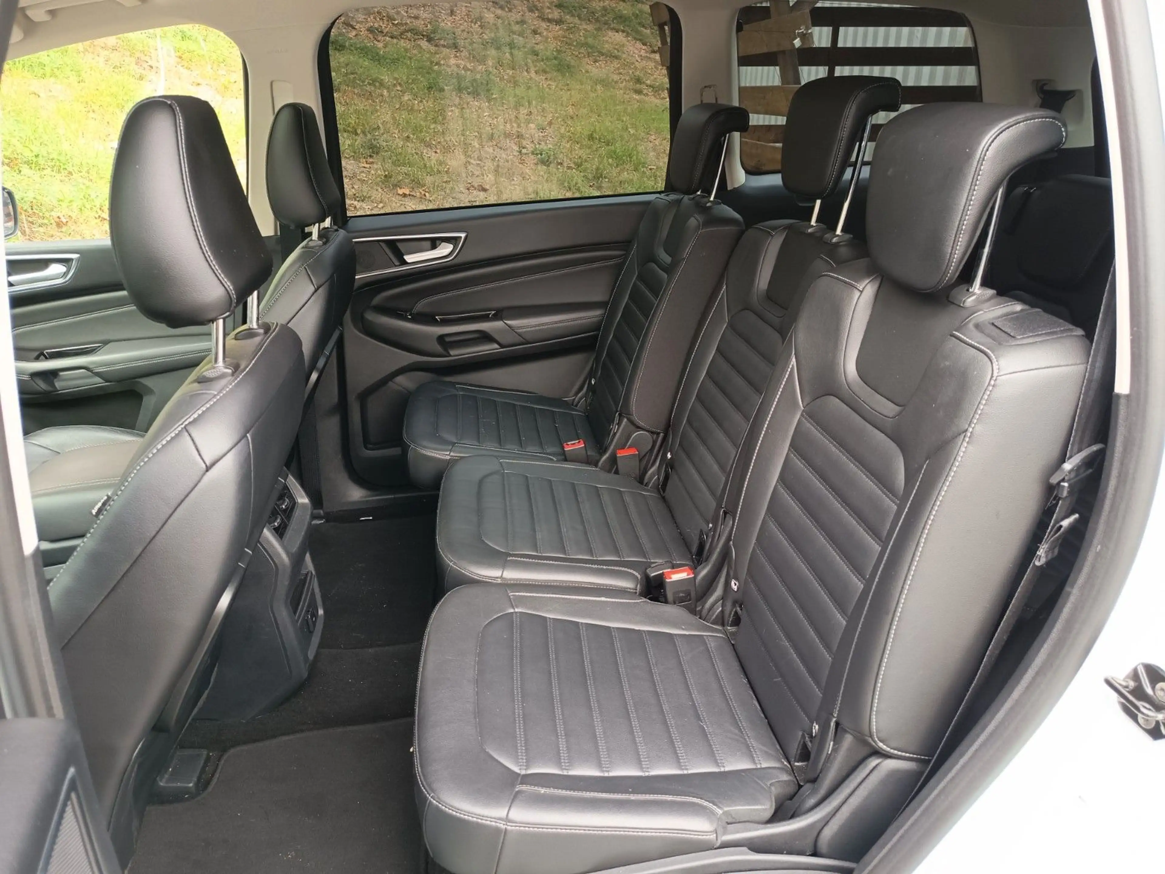 Ford Galaxy Titanium  Design-Paket — photo 11