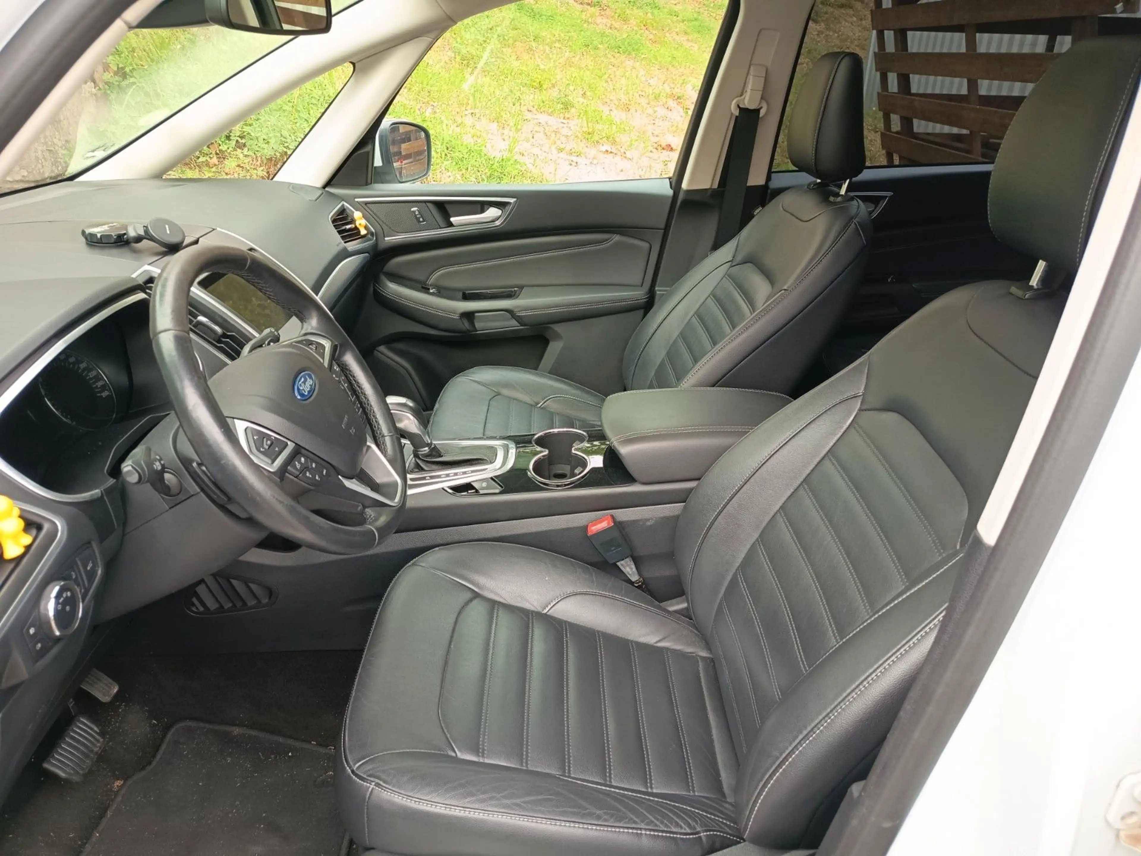 Ford Galaxy Titanium  Design-Paket — photo 9