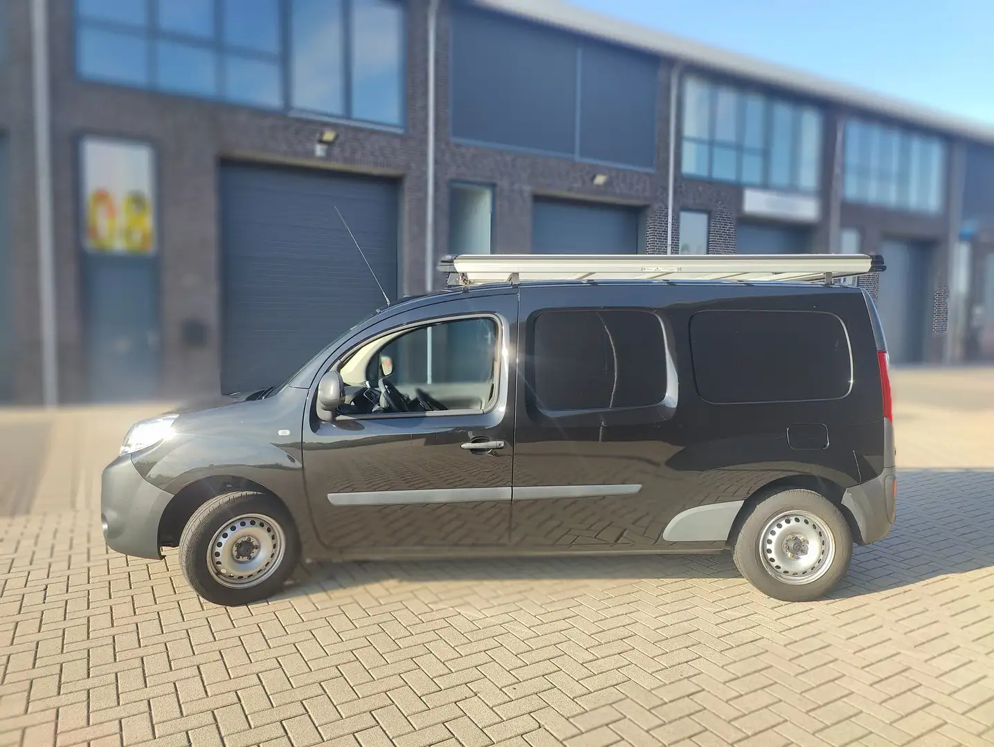 Renault Kangoo Renault Kangoo 1.5 dCi 90 Energy Comfort Maxi Zwart - 2