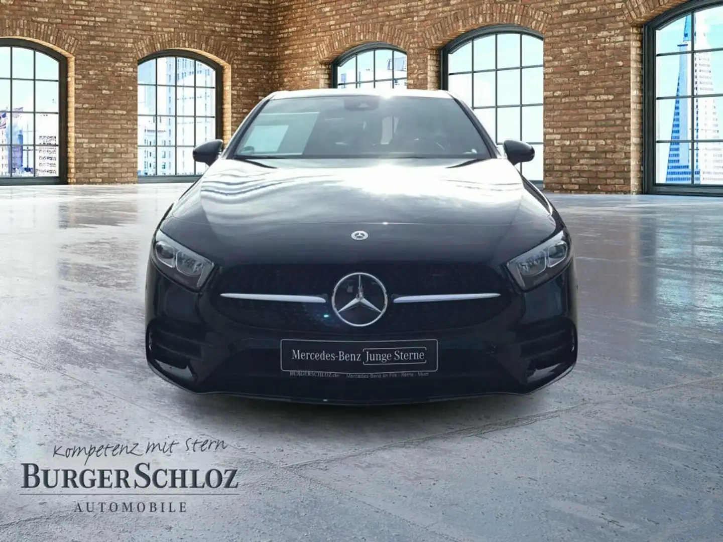 Mercedes-Benz A 250 e AMG Pano Night S-Sitz PDC SHZ LED SpurH Schwarz - 2