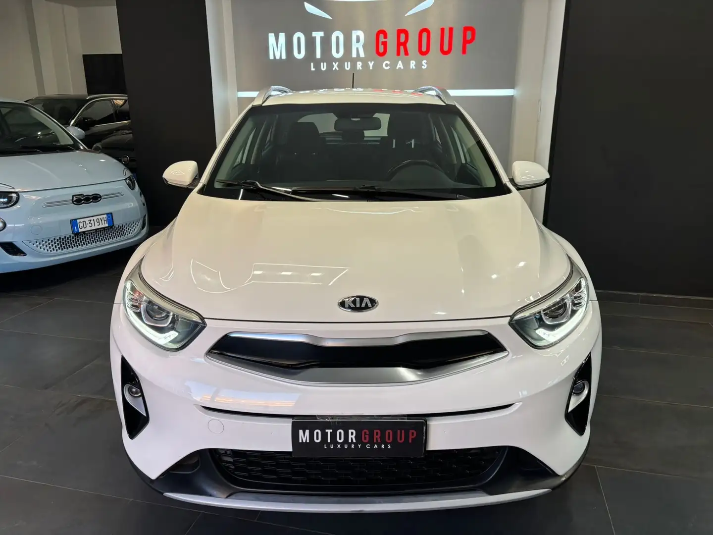 Kia Stonic Stonic 1.6 CRDi 115 CV Energy Blanc - 2