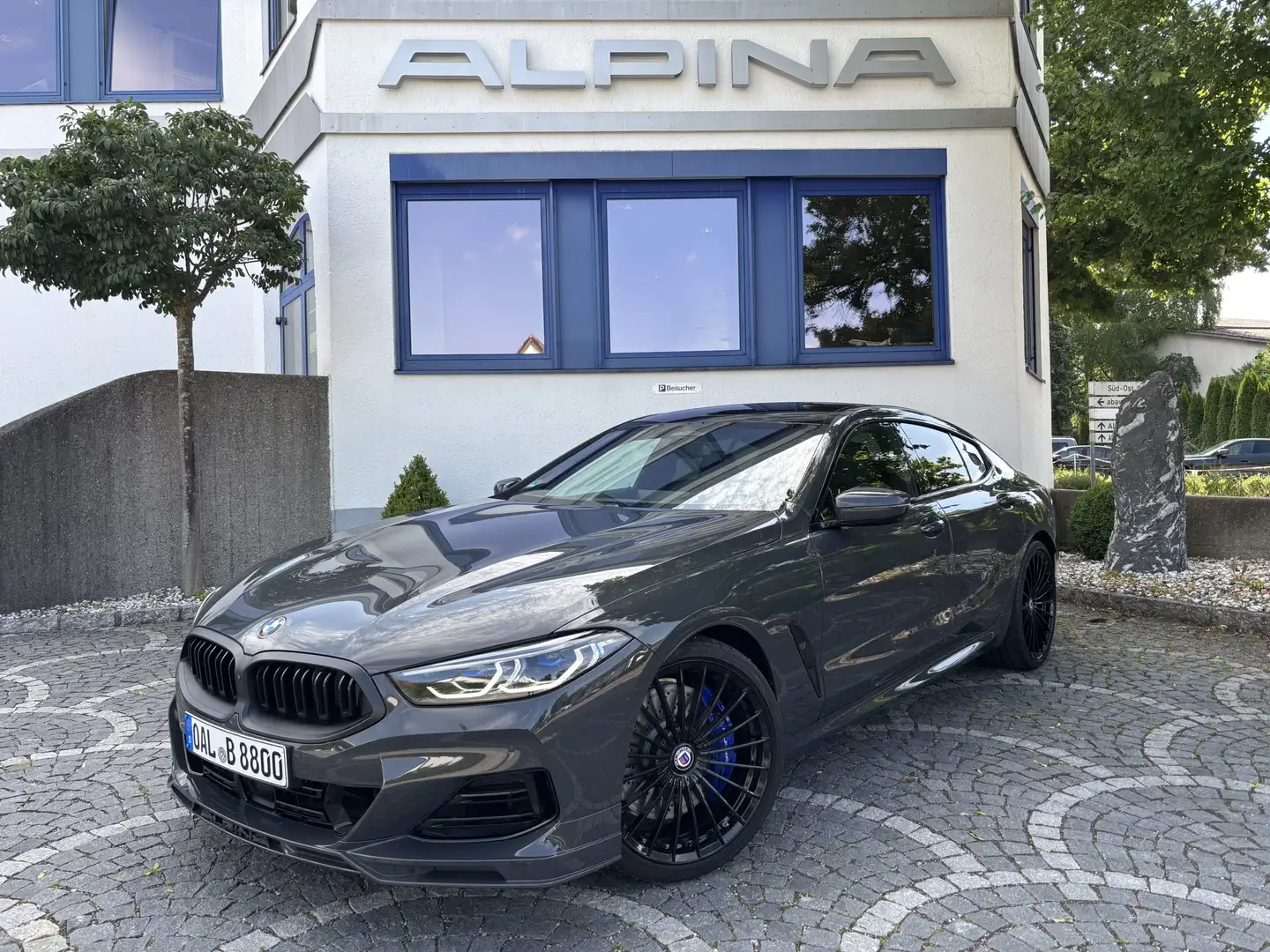 Alpina B8 Gran Coupé SWITCH-TRONIC Allrad Grau - 1
