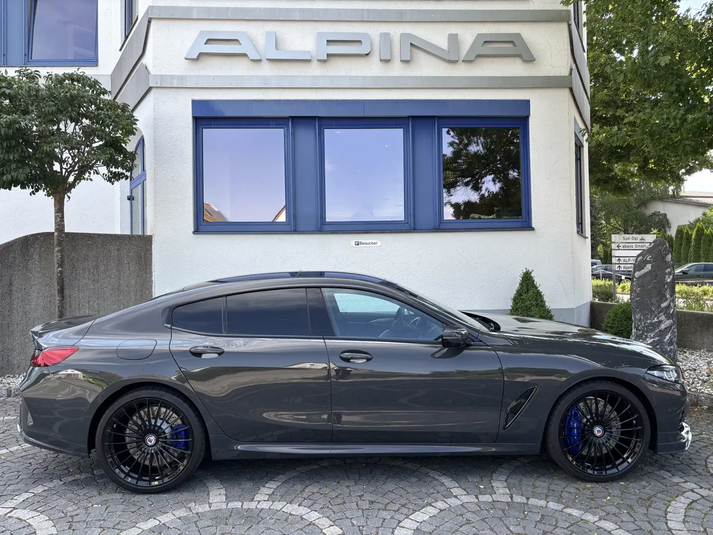 Alpina B8 Gran Coupé SWITCH-TRONIC Allrad Grau - 2