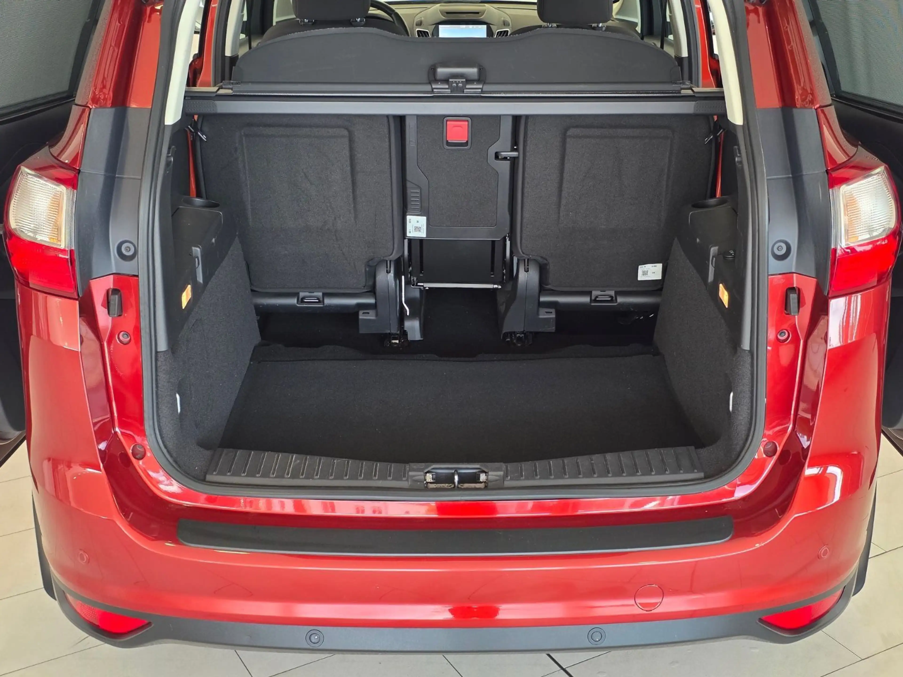 Ford Grand C-Max 1.0 EcoBoost Business Edition — photo 8