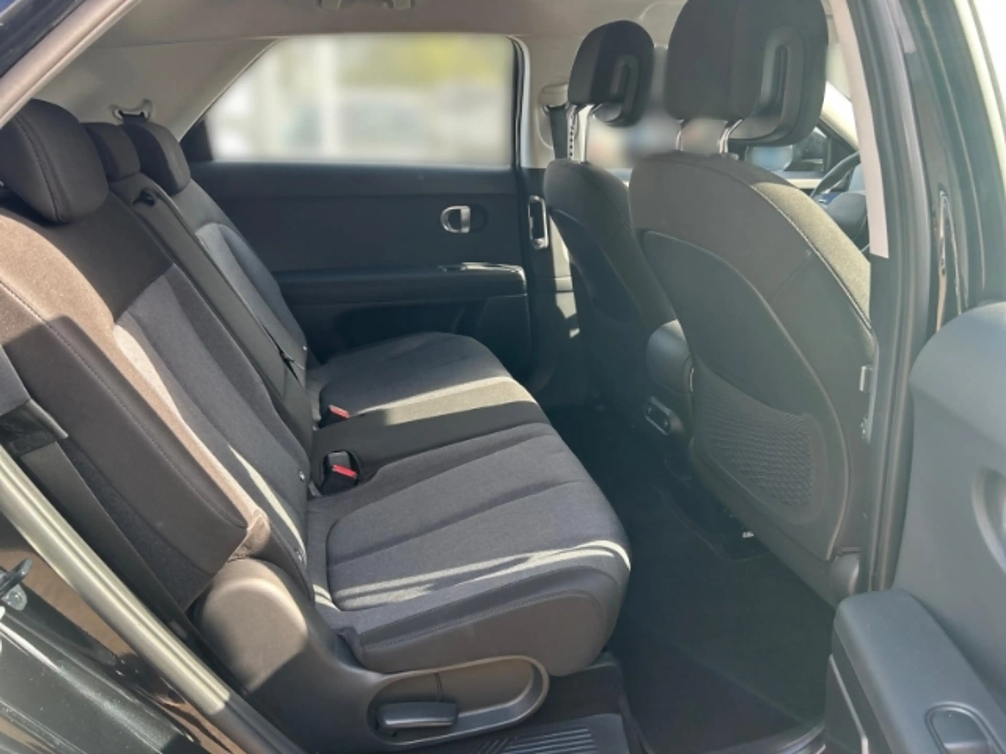 Hyundai IONIQ 5 Basis Elektro Navi Digitales Cockpit LED ACC Apple — photo 13