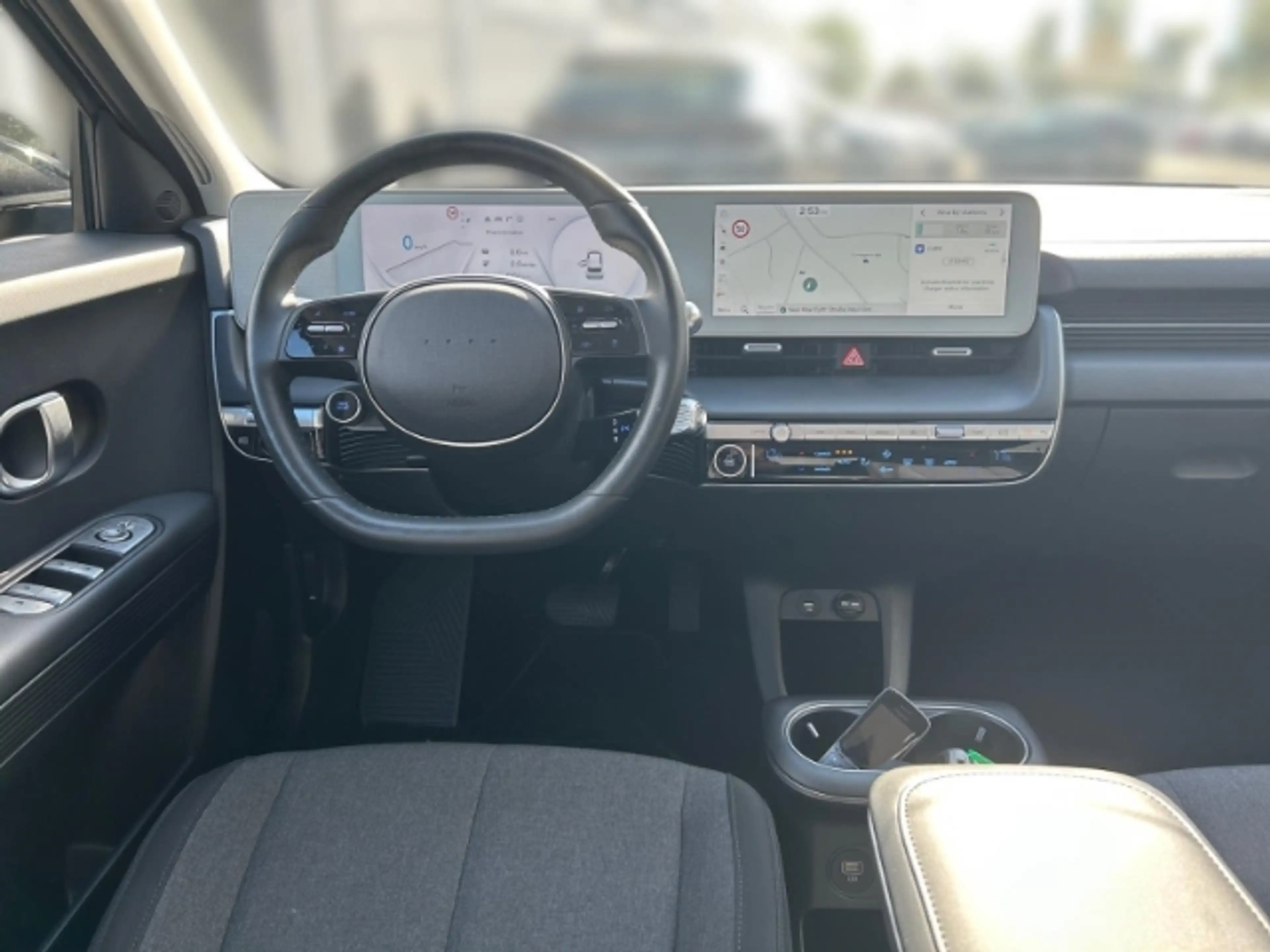 Hyundai IONIQ 5 Basis Elektro Navi Digitales Cockpit LED ACC Apple — photo 11