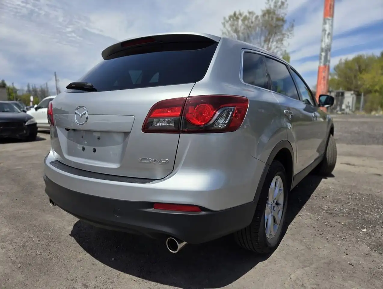 Mazda CX-9 photo Mazda CX-9
