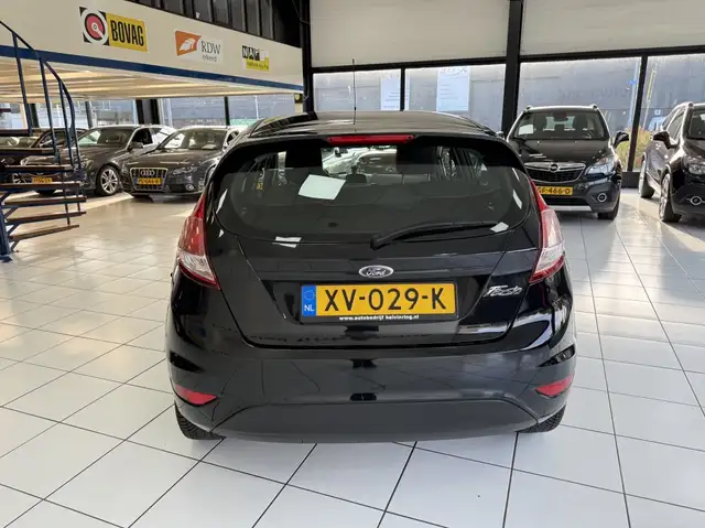 Ford Fiesta view 13