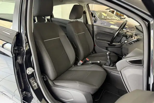Ford Fiesta view 20