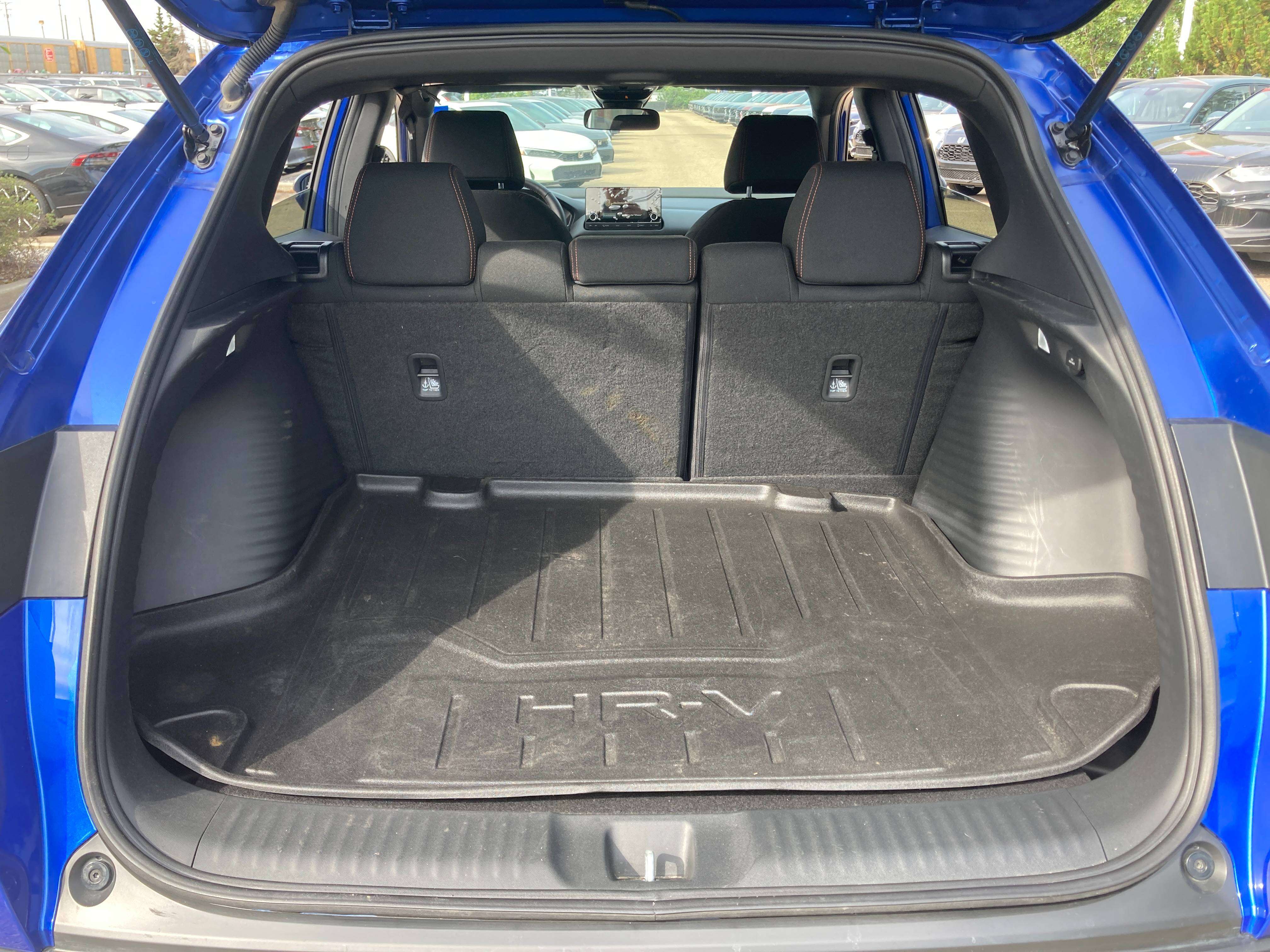 used 2025 Honda HR-V car, priced at $34,900