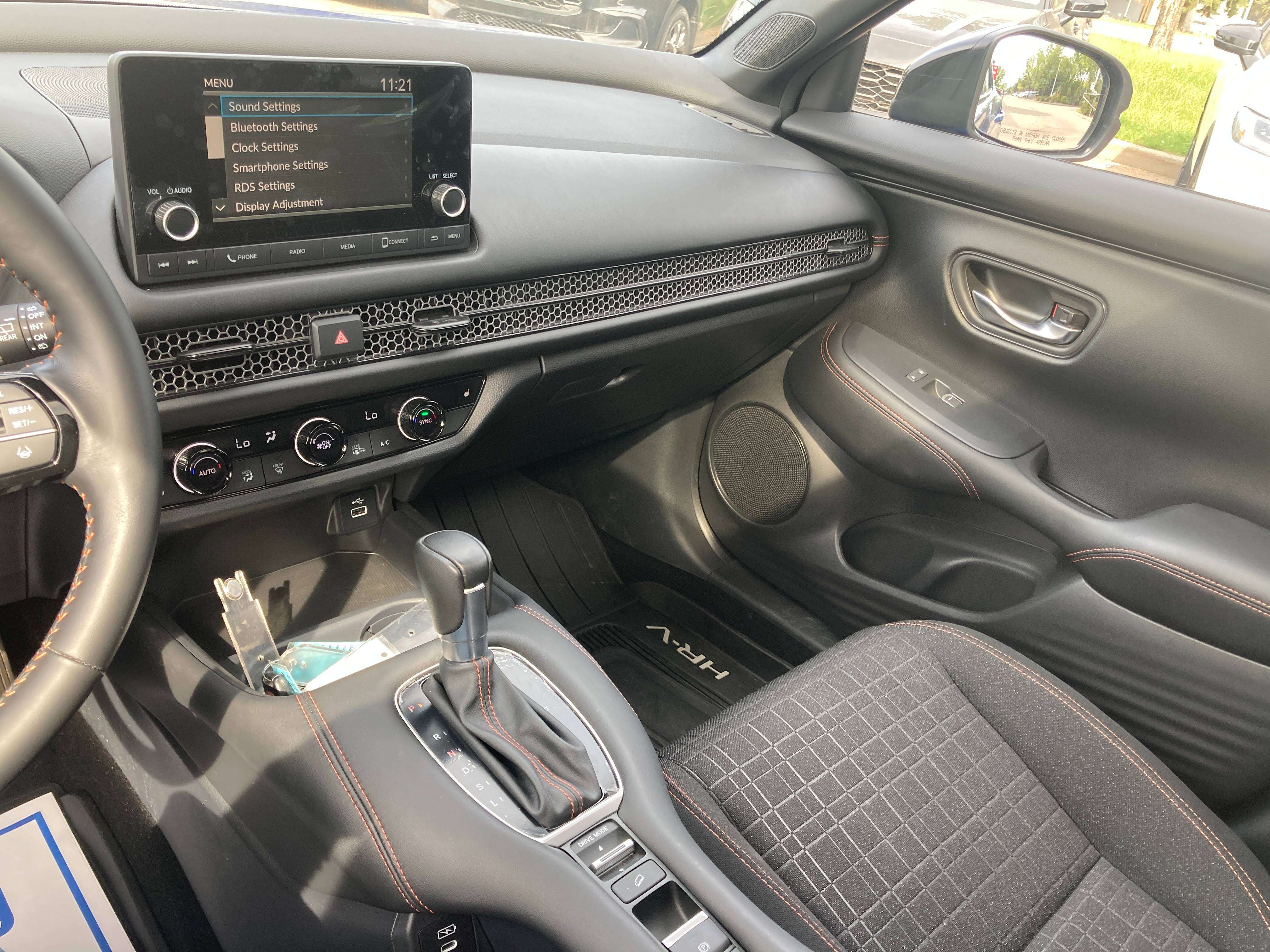 used 2025 Honda HR-V car, priced at $34,900