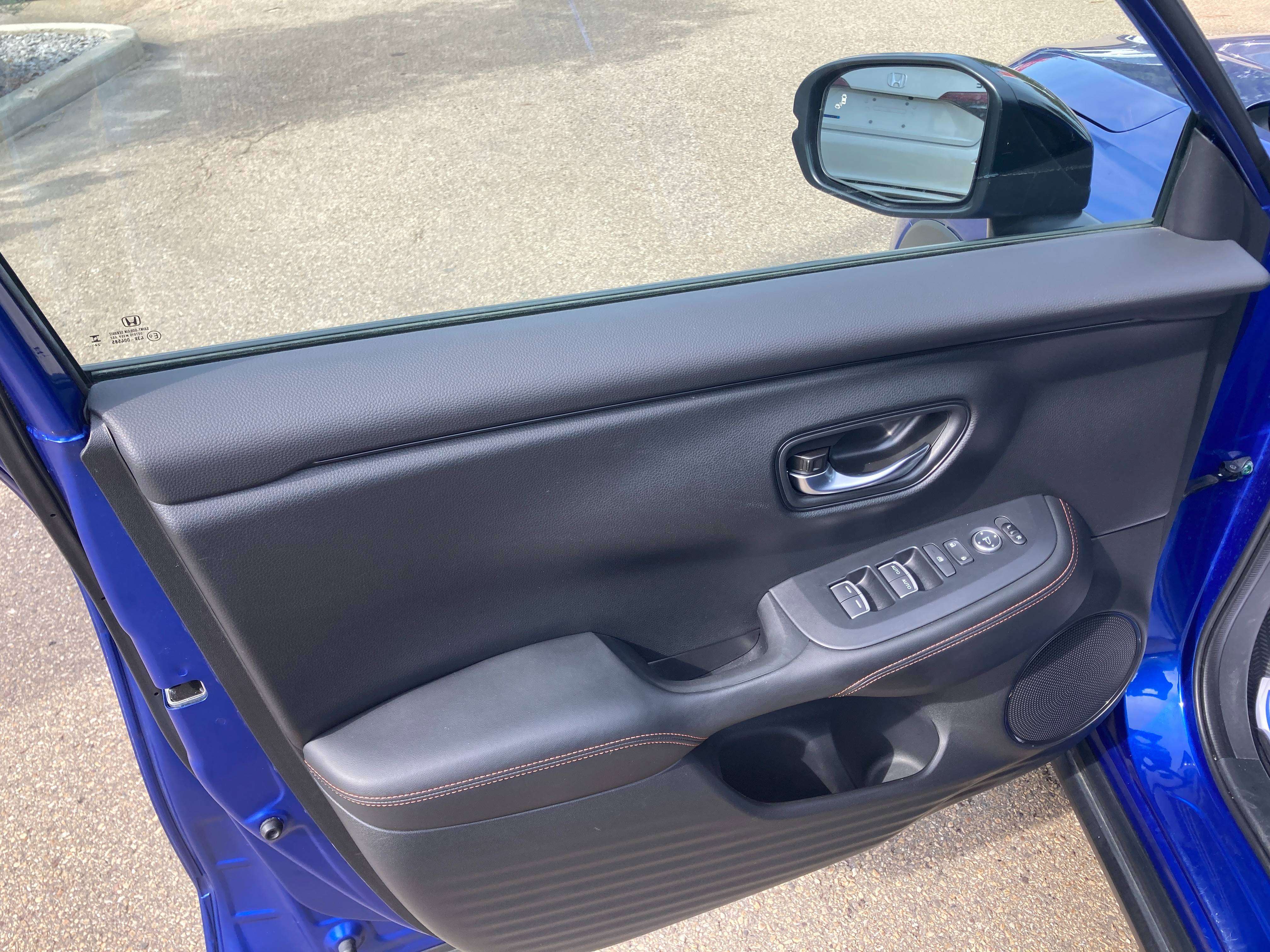 used 2025 Honda HR-V car, priced at $34,900