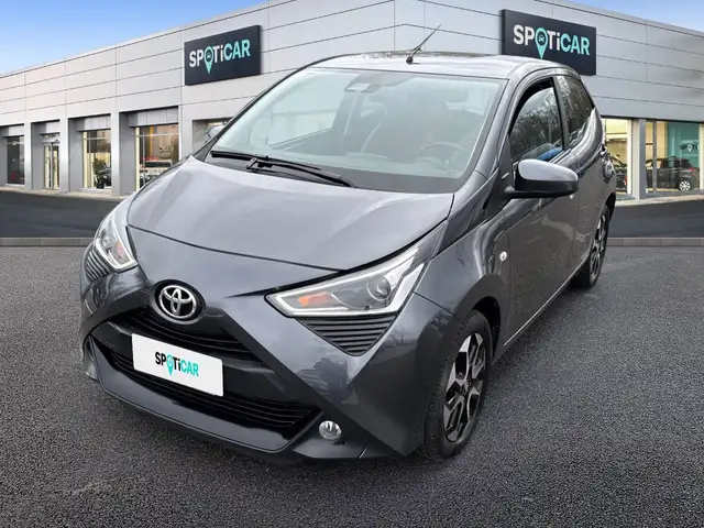 Toyota Aygo Connect 1.0 VVT-i x-fun