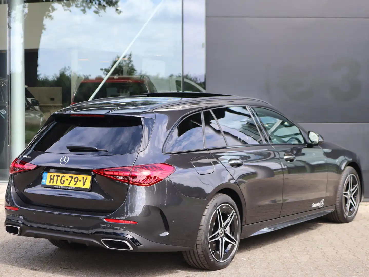 Mercedes-Benz C 300 Estate e Star Edition AMG Line Plus Grau - 2