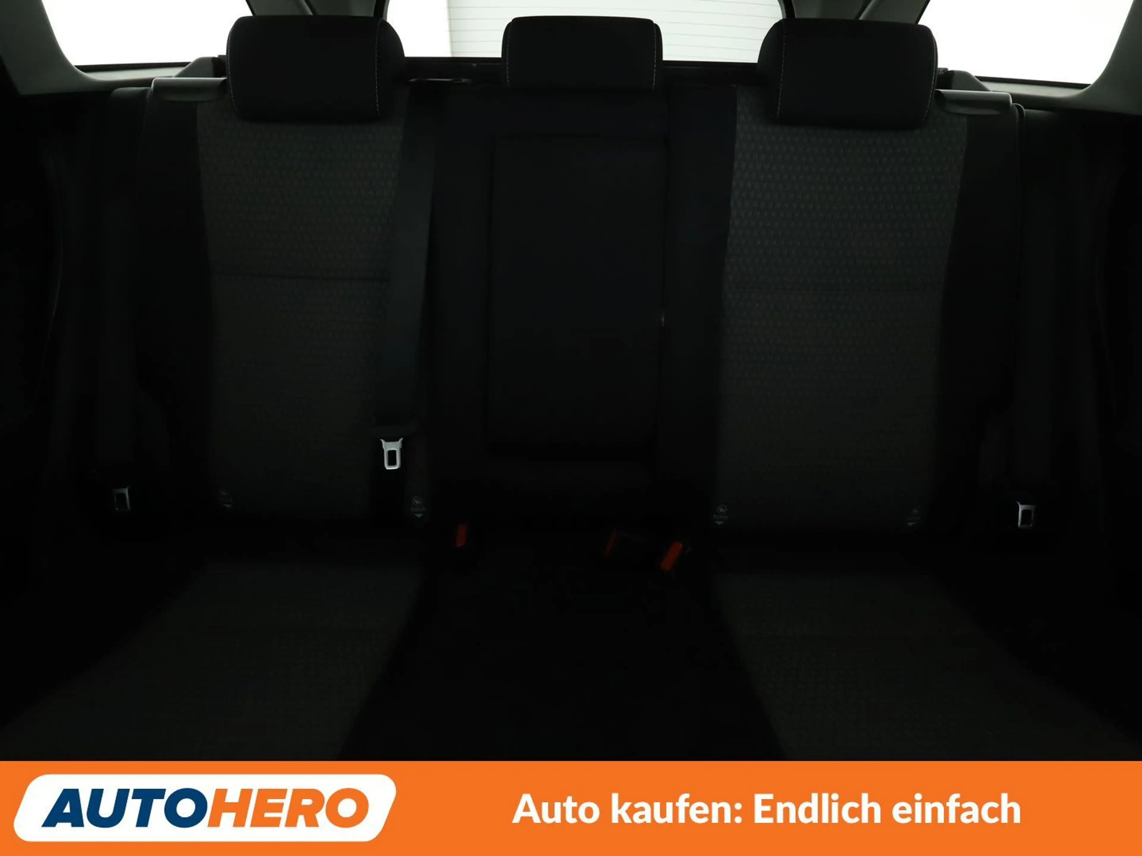 Toyota Auris 1.8 Hybrid Team D Aut.*NAVI*CAM*TEMPO*SHZ*ALU* — photo 15