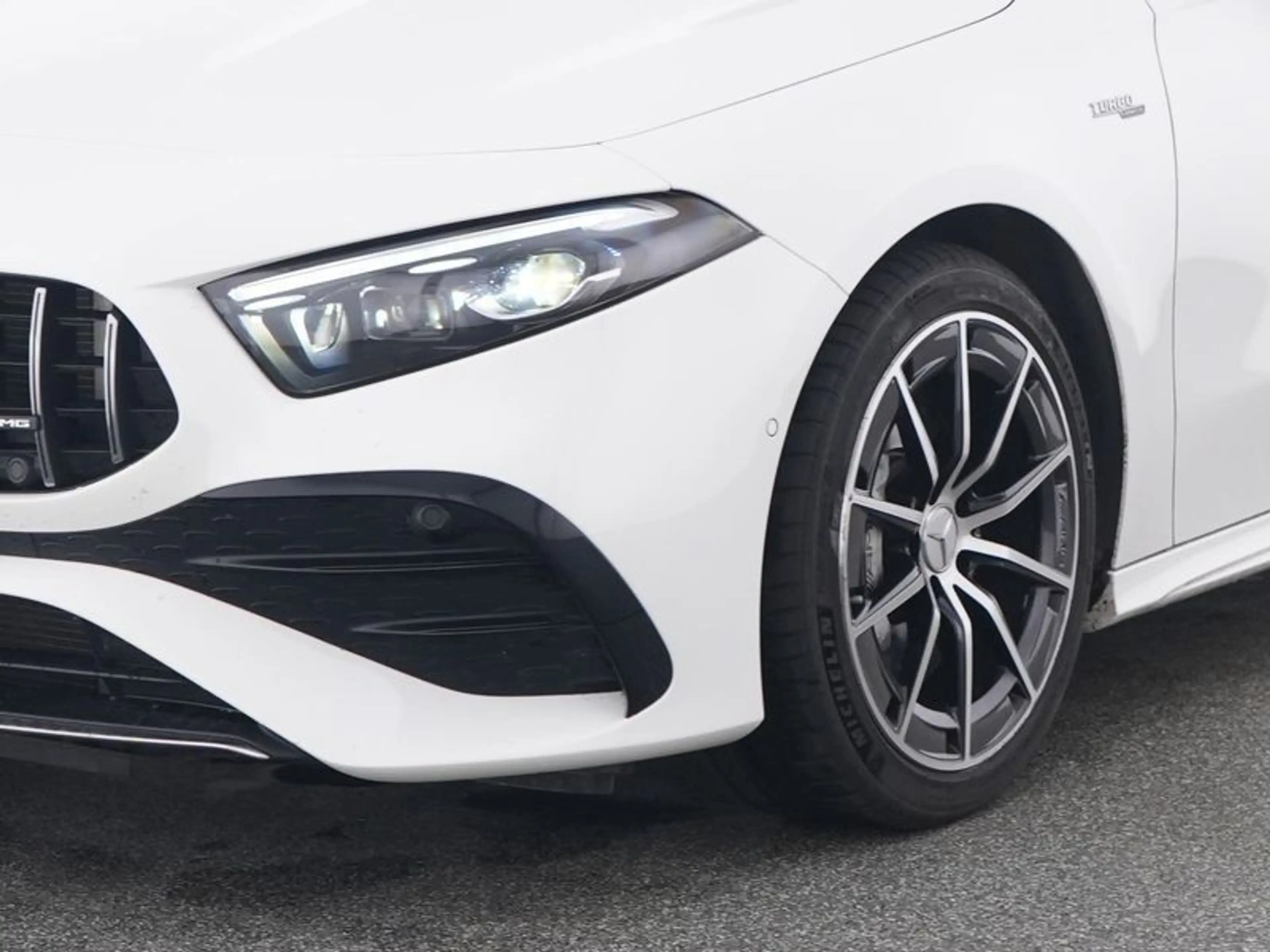 Mercedes-Benz A 35 AMG Mercedes-AMG A 35 4M AHK PANORA FAP MBEAM WINTER — photo 2