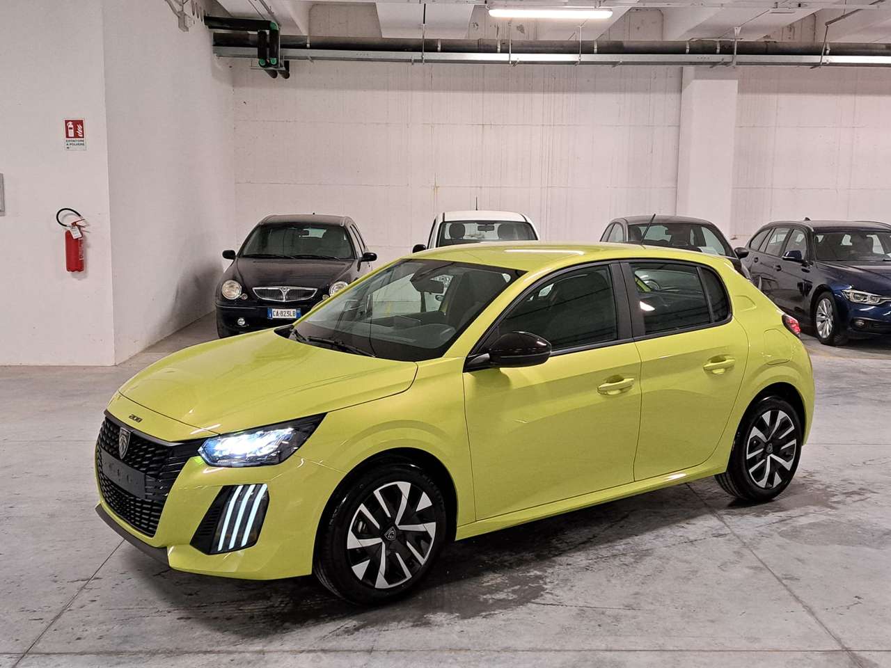 Peugeot 208 1200 PureTech 75CV Style 5 Porte ***Km. Zero***