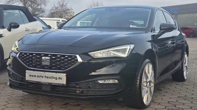 SEAT Leon e-Hybrid Xcellence e-Hybrid Apple CarPlay  Automatik