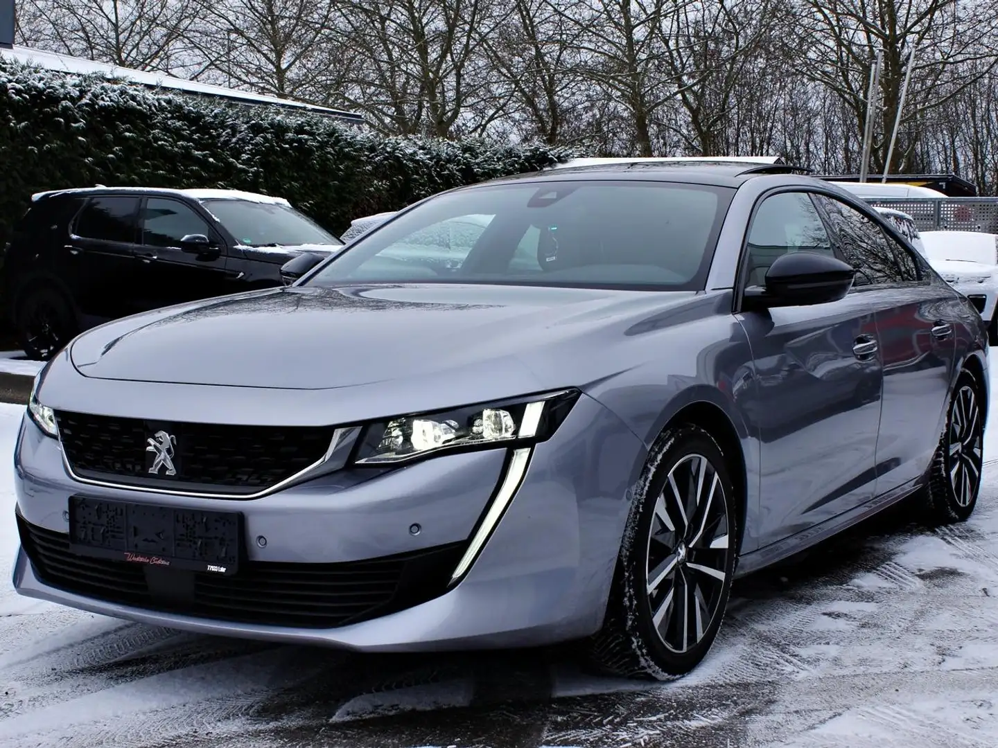 Peugeot 508 Hybrid 225 GT Hybrid LEDER/PANO/ACC/NIGHTVISION Grau - 1
