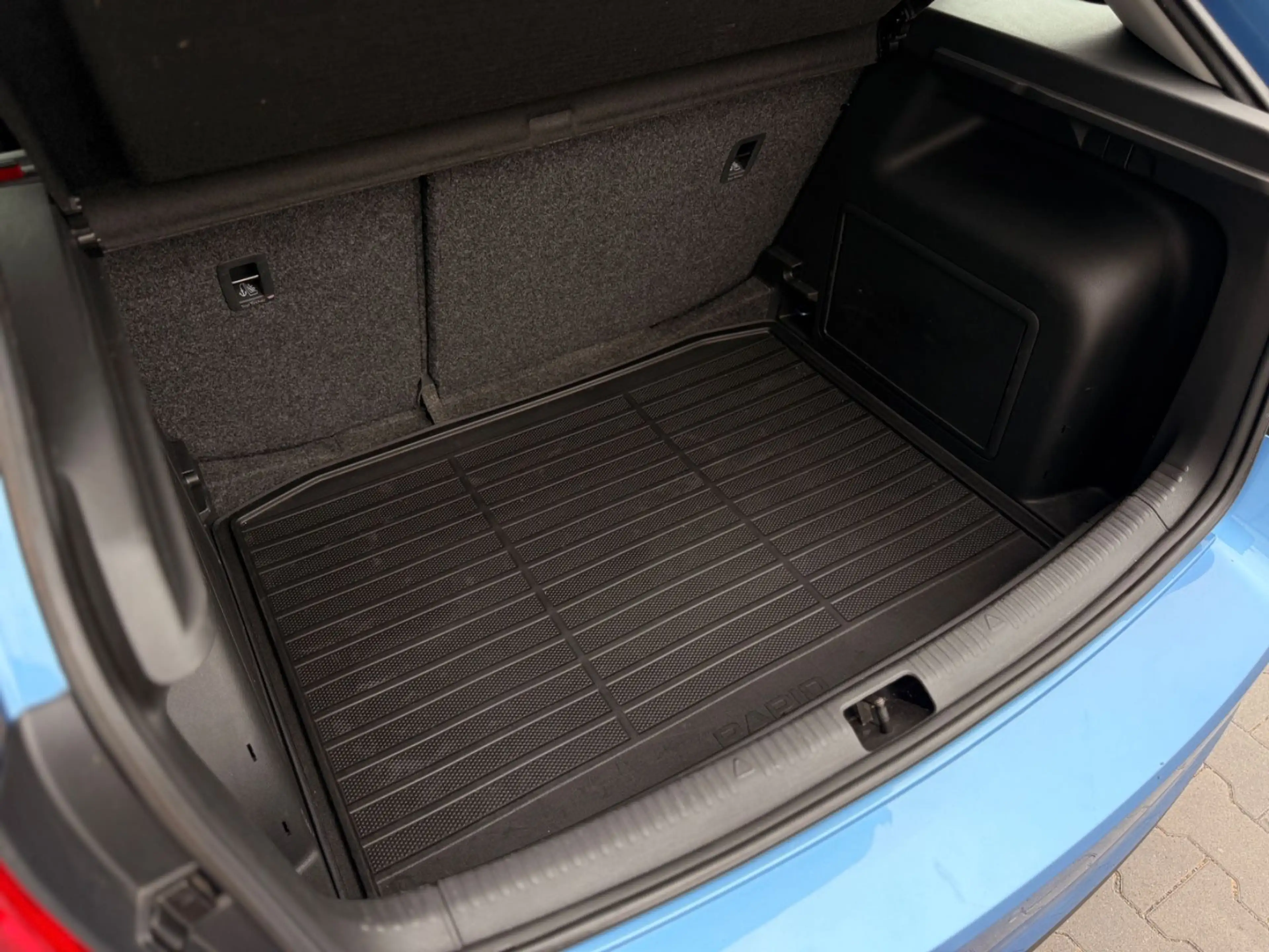 Skoda Rapid/Spaceback Spaceback Cool Edition 1.2 TSI PDC Klima — photo 15
