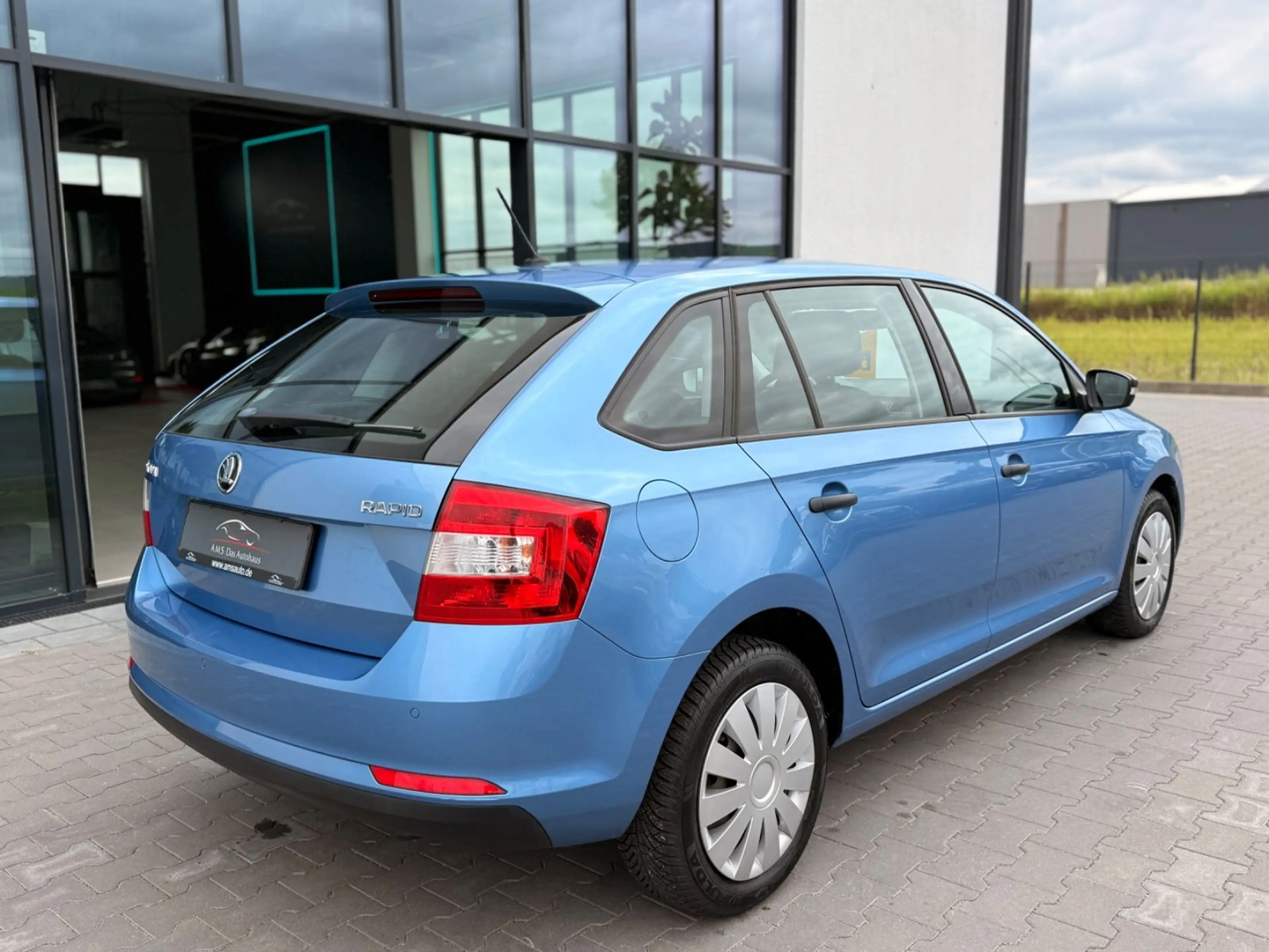 Skoda Rapid/Spaceback Spaceback Cool Edition 1.2 TSI PDC Klima — photo 4