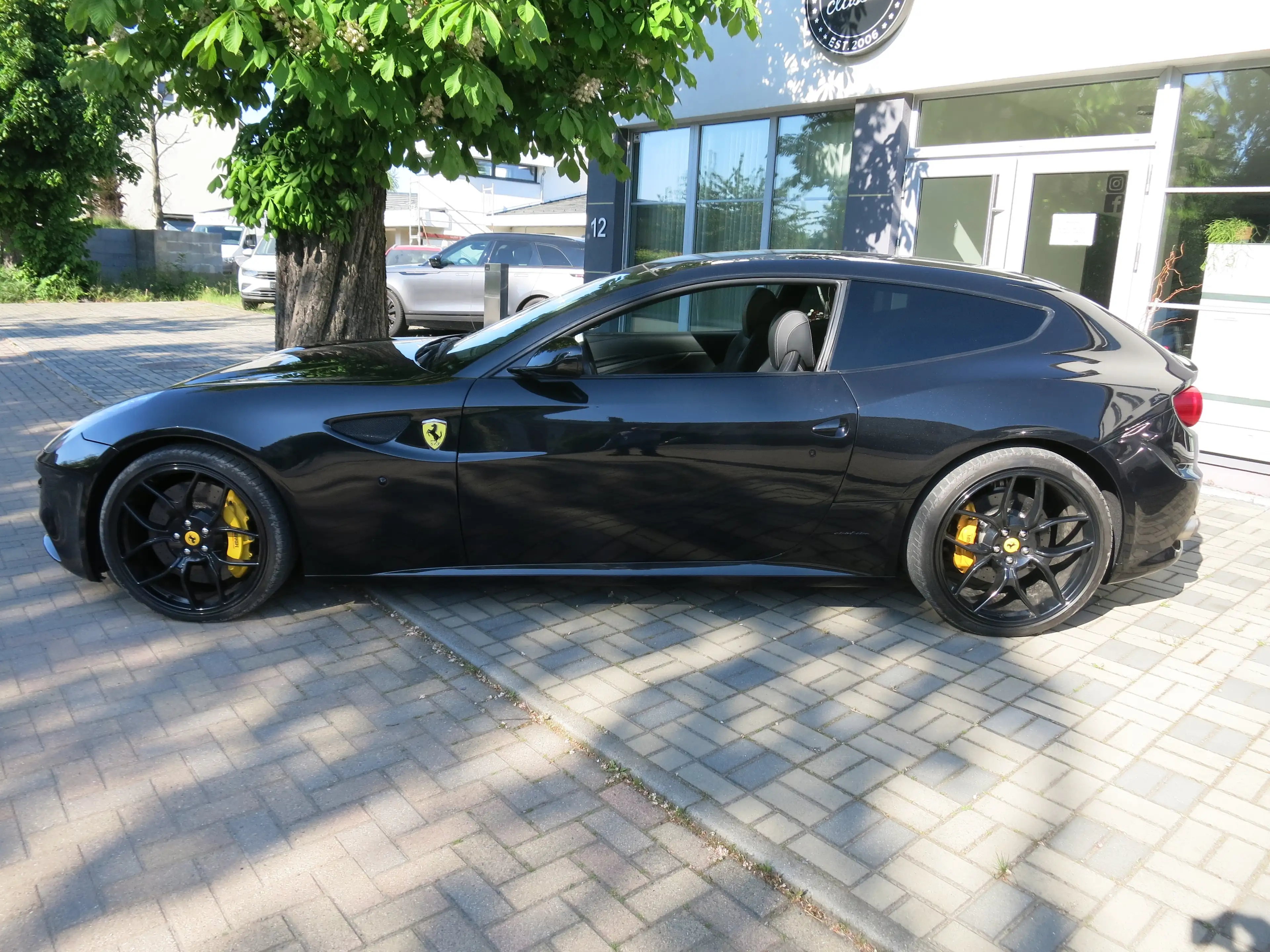 Ferrari FF SCHECKHEFTGEPFLEGT bei FERRARI PTU überholt — photo 8