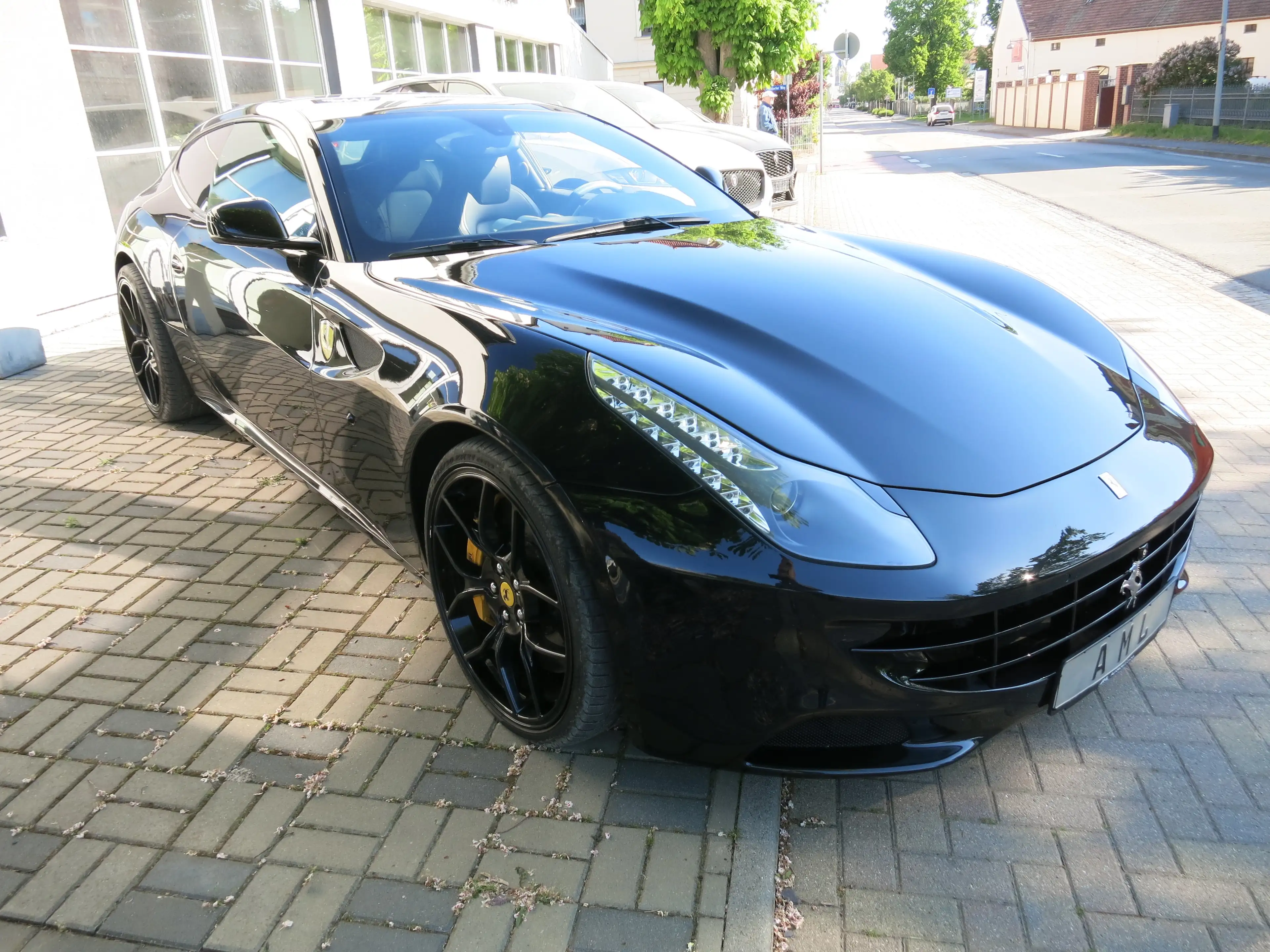 Ferrari FF SCHECKHEFTGEPFLEGT bei FERRARI PTU überholt — photo 3