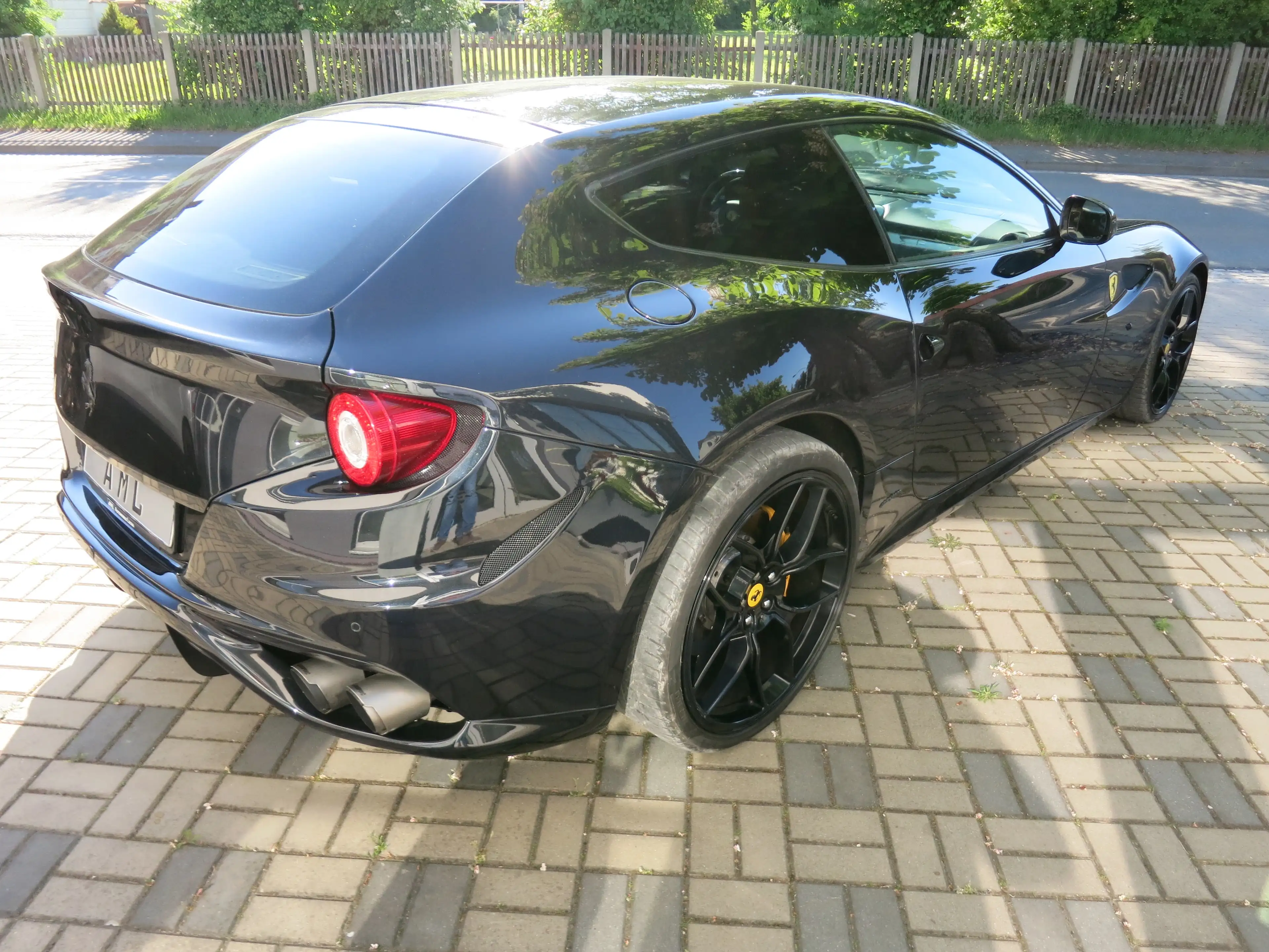 Ferrari FF SCHECKHEFTGEPFLEGT bei FERRARI PTU überholt — photo 5