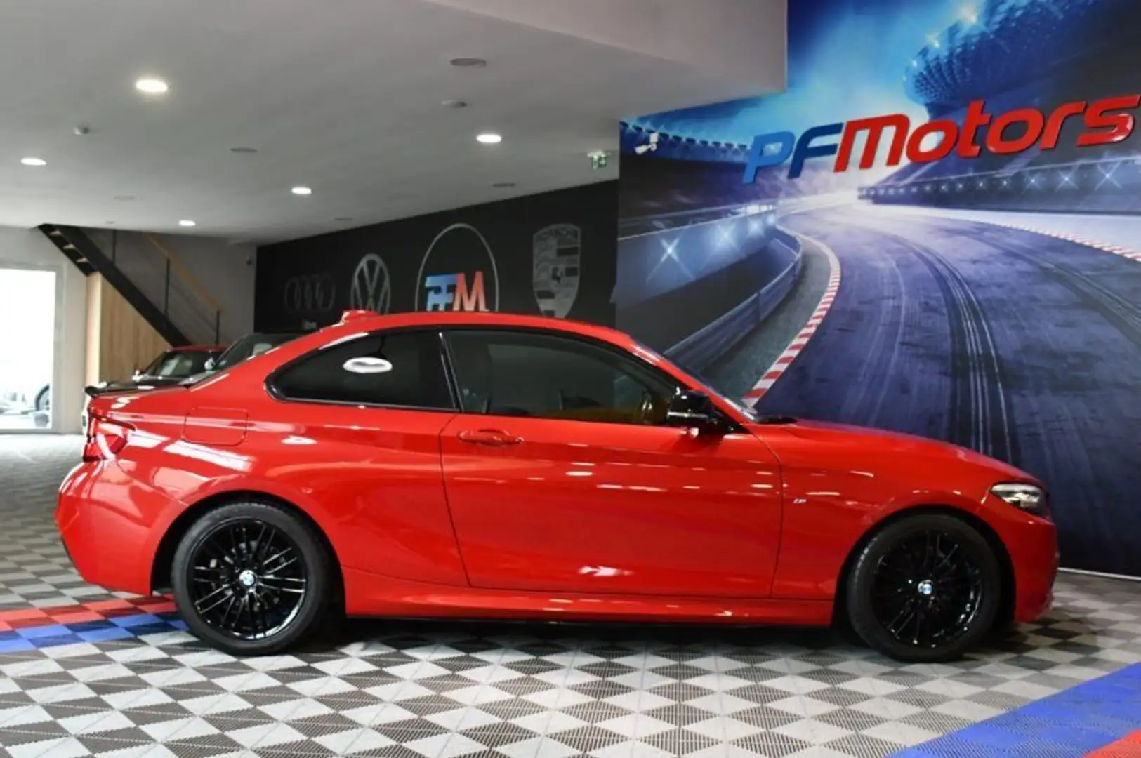 BMW 218 218 i M-Sport 1.5 136 BVA GPS Régulateur LED Attelage Alcantara Mode JA 17 Rosso - 2