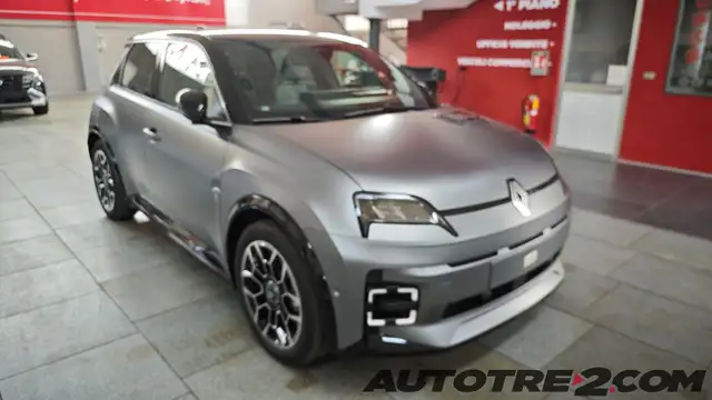Renault R 5