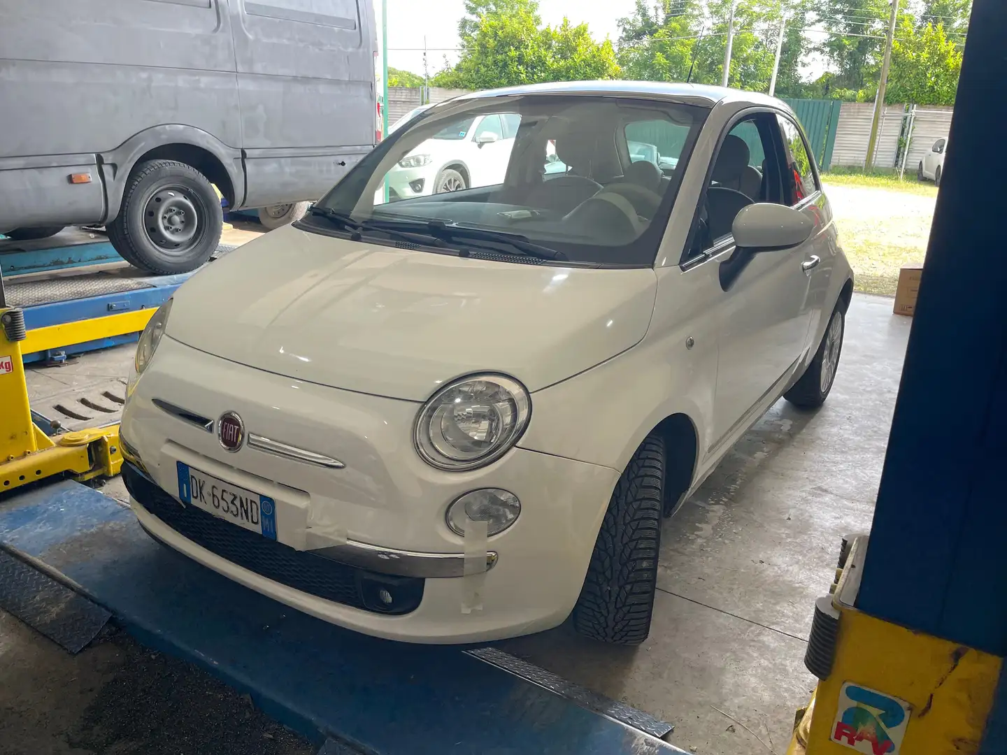 Fiat 500 500 III1.2 Lounge 69cv Bianco - 1