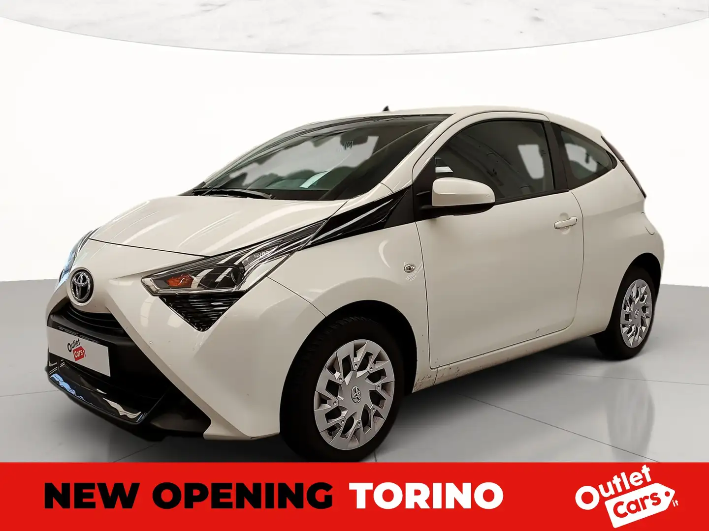 Toyota Aygo 3p 1.0 x-cool 72cv Bianco - 1